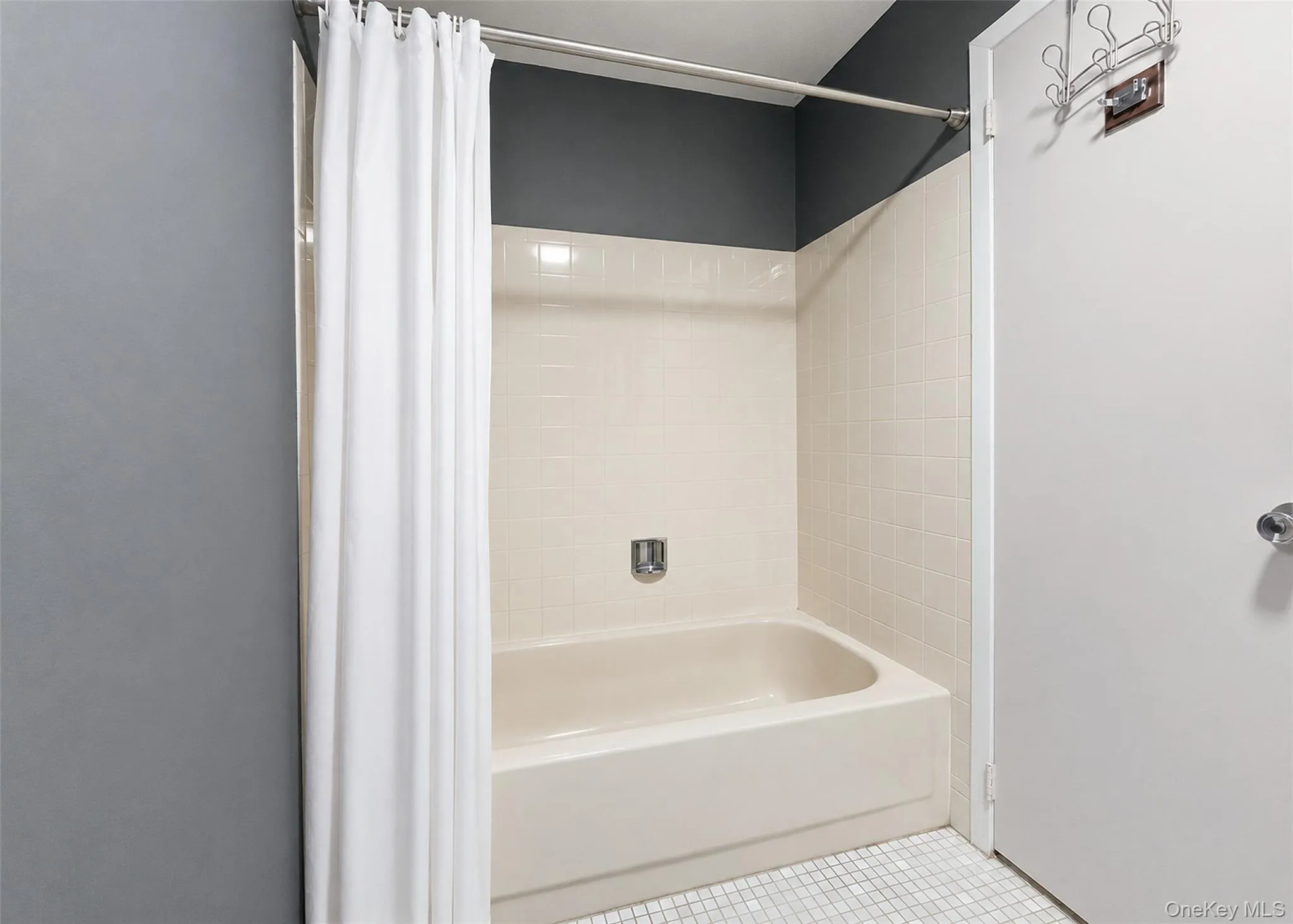 937 Skyline Drive, Brookhaven, NY, 2 Bedrooms Bedrooms, 7 Rooms Rooms,2 BathroomsBathrooms,Residential,For Rent,Skyline,0,1013180 937 Skyline Drive, Brookhaven, NY, 2 Bedrooms Bedrooms, 7 Rooms Rooms,2 BathroomsBathrooms,Residential,For Rent,Skyline,0,1013180