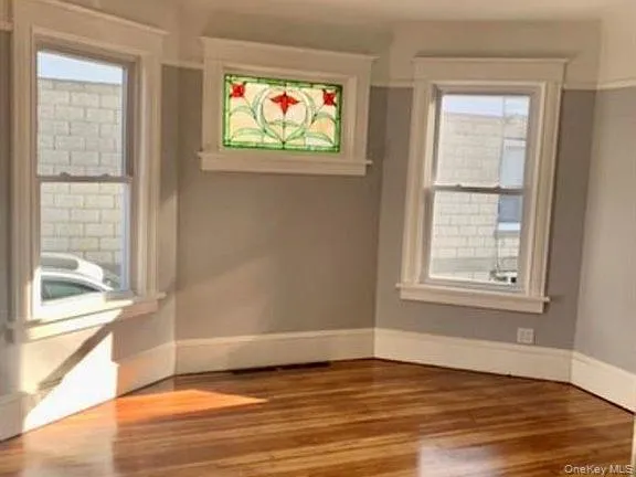 30 Manitou Avenue, Poughkeepsie, NY, 2 Bedrooms Bedrooms, 6 Rooms Rooms,1 BathroomBathrooms,Residential Lease,For Rent,Manitou,0,1013184 30 Manitou Avenue, Poughkeepsie, NY, 2 Bedrooms Bedrooms, 6 Rooms Rooms,1 BathroomBathrooms,Residential Lease,For Rent,Manitou,0,1013184