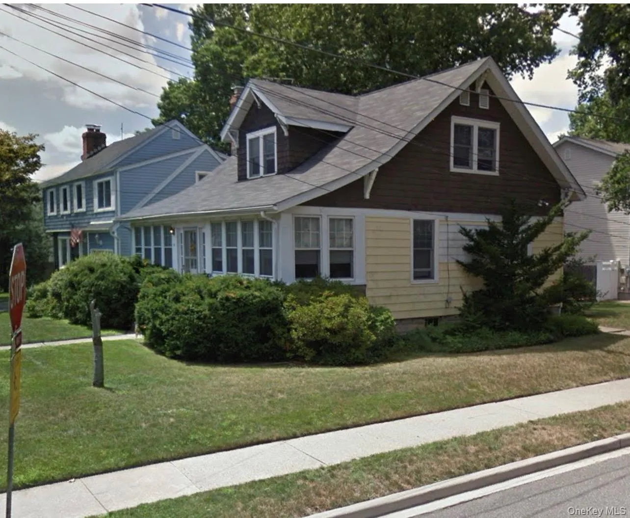 70 Staples Street, Oyster Bay, NY, 4 Bedrooms Bedrooms, 4 Rooms Rooms,1 BathroomBathrooms,Residential,For Rent,Staples,0,1013186 70 Staples Street, Oyster Bay, NY, 4 Bedrooms Bedrooms, 4 Rooms Rooms,1 BathroomBathrooms,Residential,For Rent,Staples,0,1013186