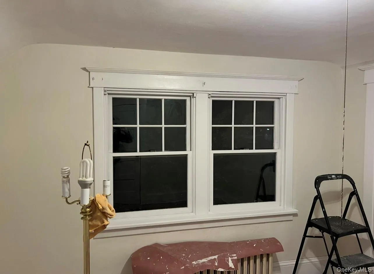 70 Staples Street, Oyster Bay, NY, 4 Bedrooms Bedrooms, 4 Rooms Rooms,1 BathroomBathrooms,Residential,For Rent,Staples,0,1013186 70 Staples Street, Oyster Bay, NY, 4 Bedrooms Bedrooms, 4 Rooms Rooms,1 BathroomBathrooms,Residential,For Rent,Staples,0,1013186