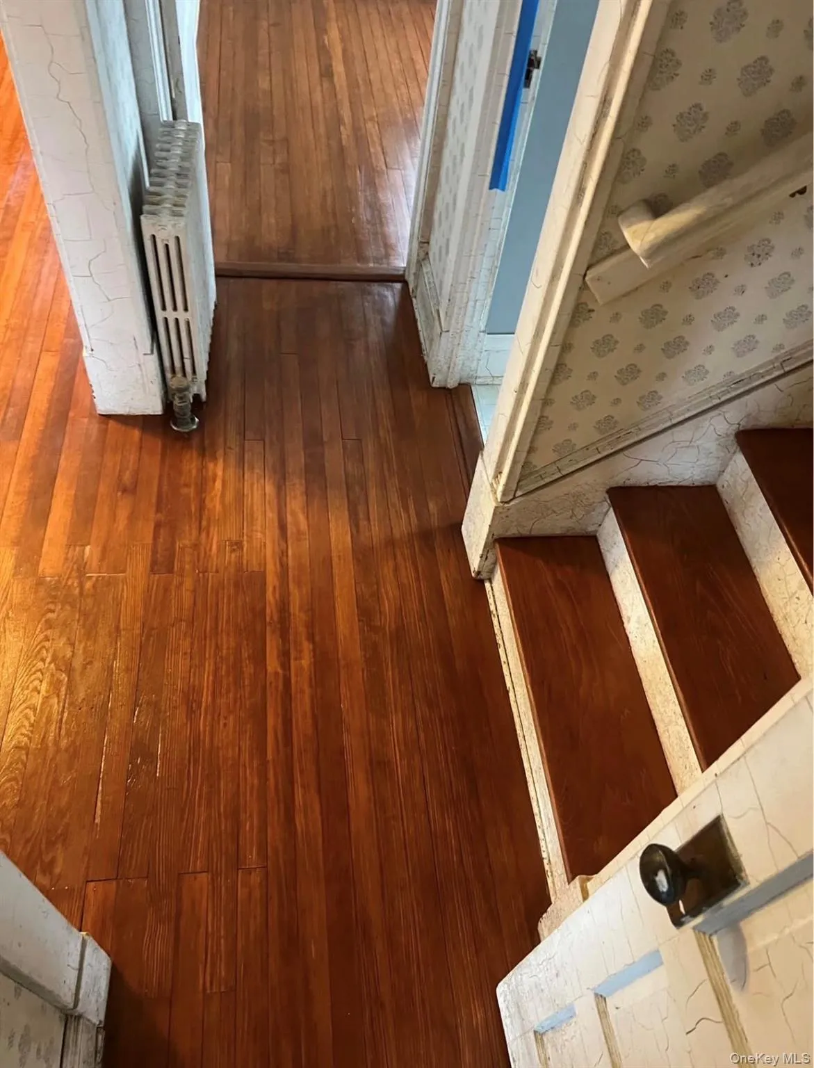 70 Staples Street, Oyster Bay, NY, 4 Bedrooms Bedrooms, 4 Rooms Rooms,1 BathroomBathrooms,Residential,For Rent,Staples,0,1013186 70 Staples Street, Oyster Bay, NY, 4 Bedrooms Bedrooms, 4 Rooms Rooms,1 BathroomBathrooms,Residential,For Rent,Staples,0,1013186