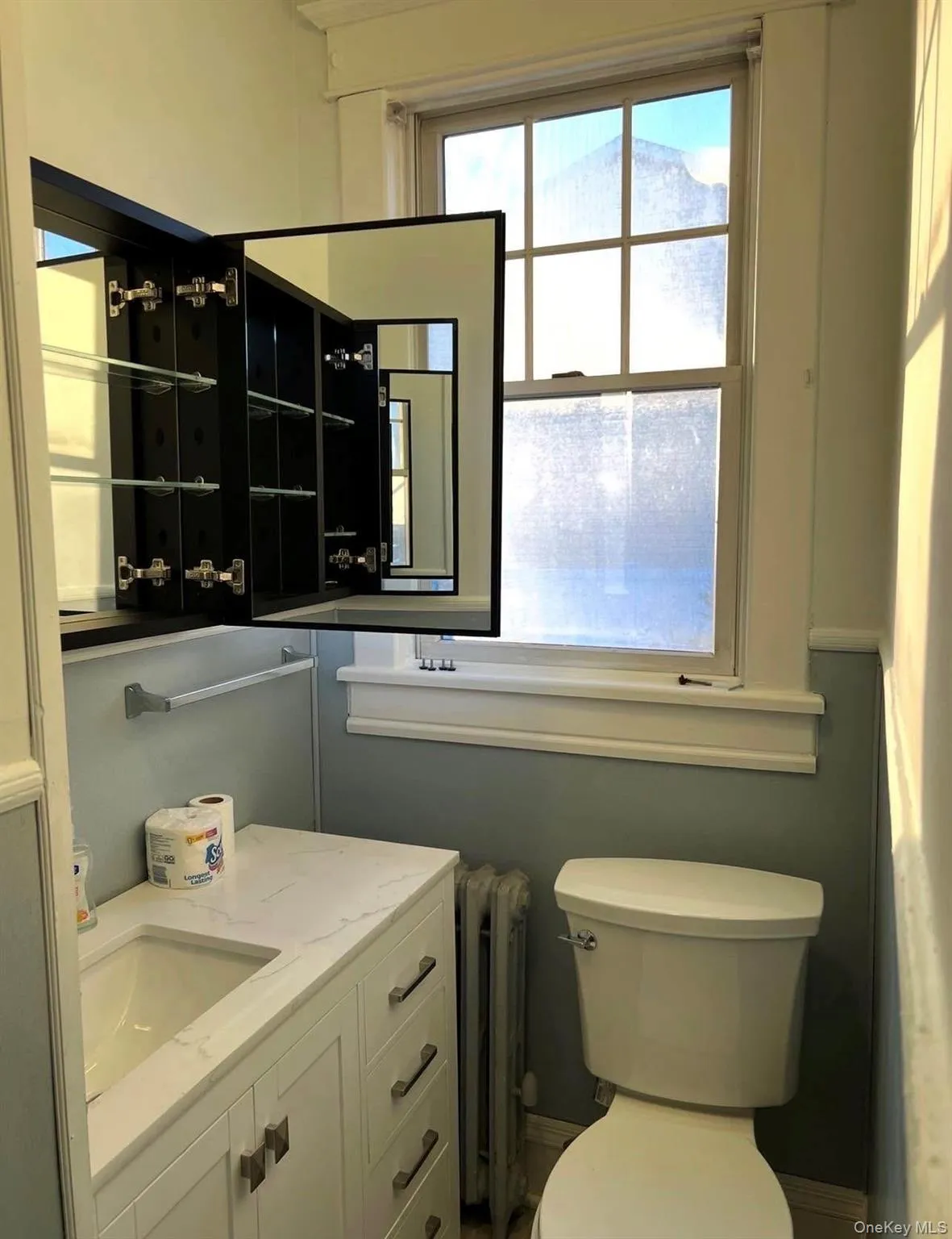 70 Staples Street, Oyster Bay, NY, 4 Bedrooms Bedrooms, 4 Rooms Rooms,1 BathroomBathrooms,Residential,For Rent,Staples,0,1013186 70 Staples Street, Oyster Bay, NY, 4 Bedrooms Bedrooms, 4 Rooms Rooms,1 BathroomBathrooms,Residential,For Rent,Staples,0,1013186