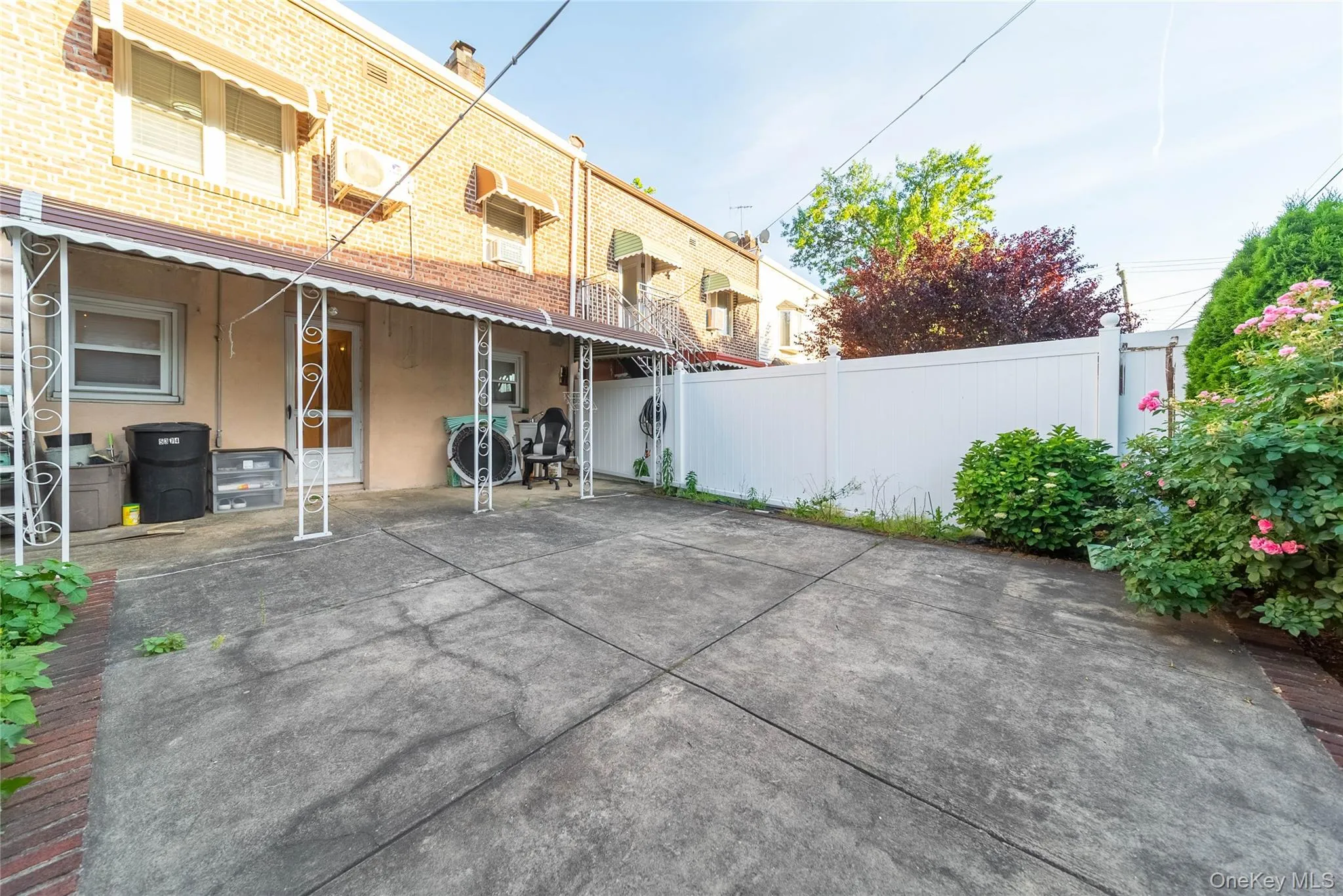 53-74 62nd Street, New York, NY, 2 Bedrooms Bedrooms, 5 Rooms Rooms,2 BathroomsBathrooms,Residential,For Rent,62nd,0,1013189 53-74 62nd Street, New York, NY, 2 Bedrooms Bedrooms, 5 Rooms Rooms,2 BathroomsBathrooms,Residential,For Rent,62nd,0,1013189