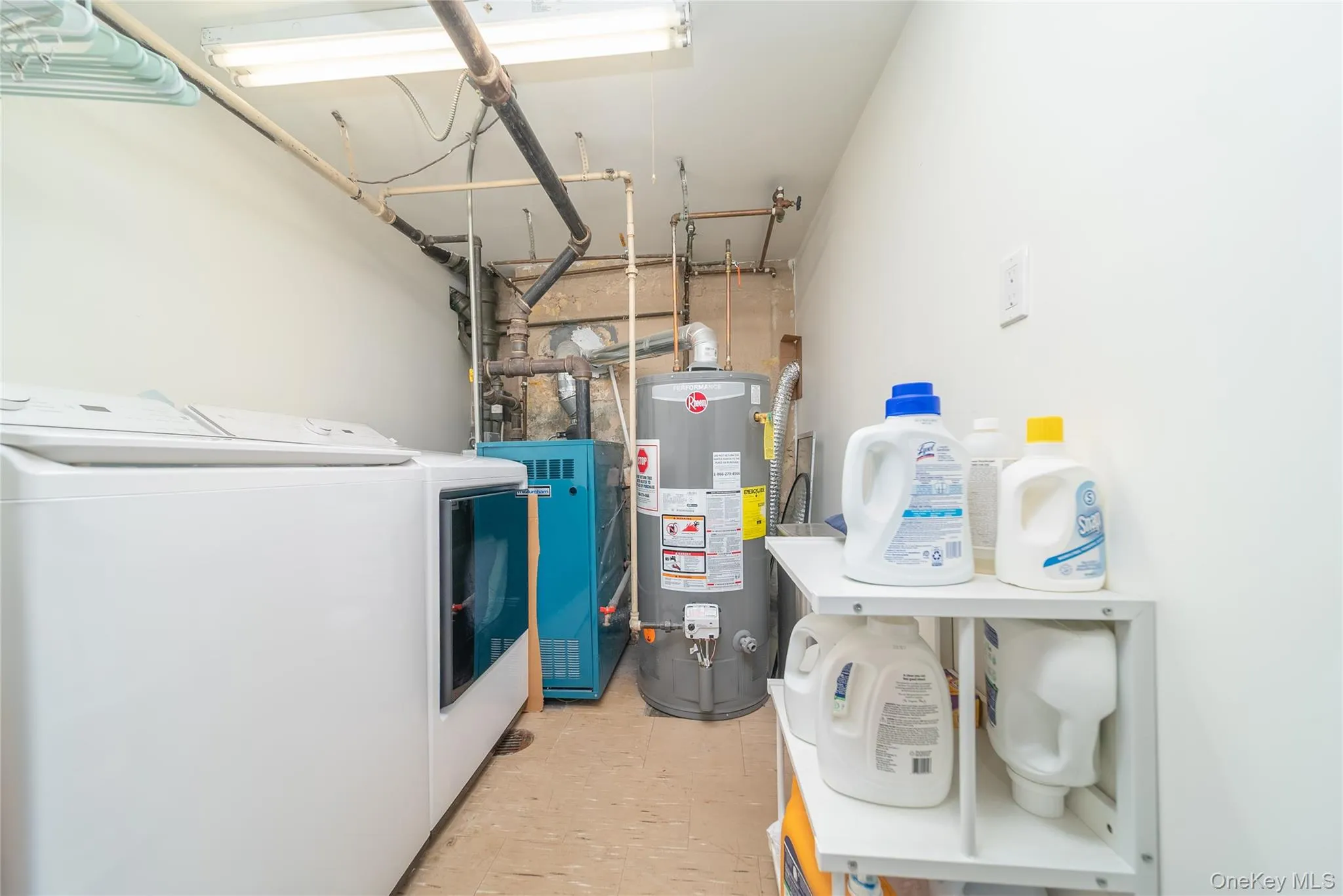 53-74 62nd Street, New York, NY, 2 Bedrooms Bedrooms, 5 Rooms Rooms,2 BathroomsBathrooms,Residential,For Rent,62nd,0,1013189 53-74 62nd Street, New York, NY, 2 Bedrooms Bedrooms, 5 Rooms Rooms,2 BathroomsBathrooms,Residential,For Rent,62nd,0,1013189