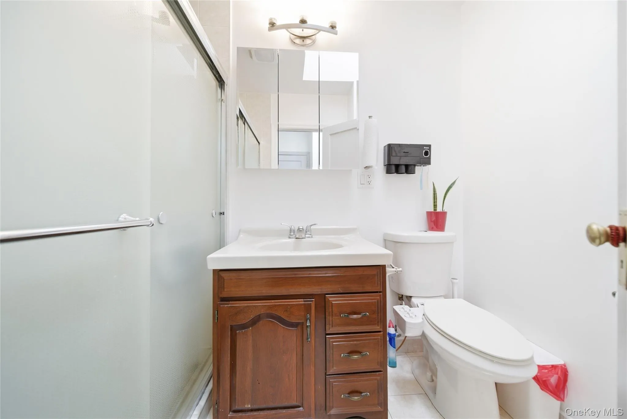 53-74 62nd Street, New York, NY, 2 Bedrooms Bedrooms, 5 Rooms Rooms,2 BathroomsBathrooms,Residential,For Rent,62nd,0,1013189 53-74 62nd Street, New York, NY, 2 Bedrooms Bedrooms, 5 Rooms Rooms,2 BathroomsBathrooms,Residential,For Rent,62nd,0,1013189