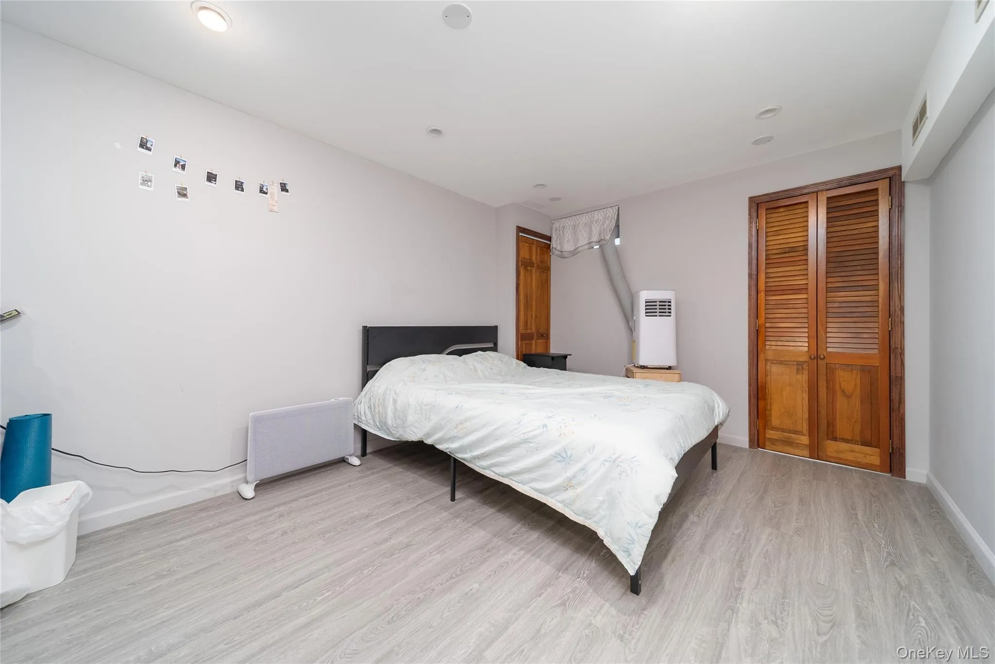 53-74 62nd Street, New York, NY, 2 Bedrooms Bedrooms, 5 Rooms Rooms,2 BathroomsBathrooms,Residential,For Rent,62nd,0,1013189 53-74 62nd Street, New York, NY, 2 Bedrooms Bedrooms, 5 Rooms Rooms,2 BathroomsBathrooms,Residential,For Rent,62nd,0,1013189