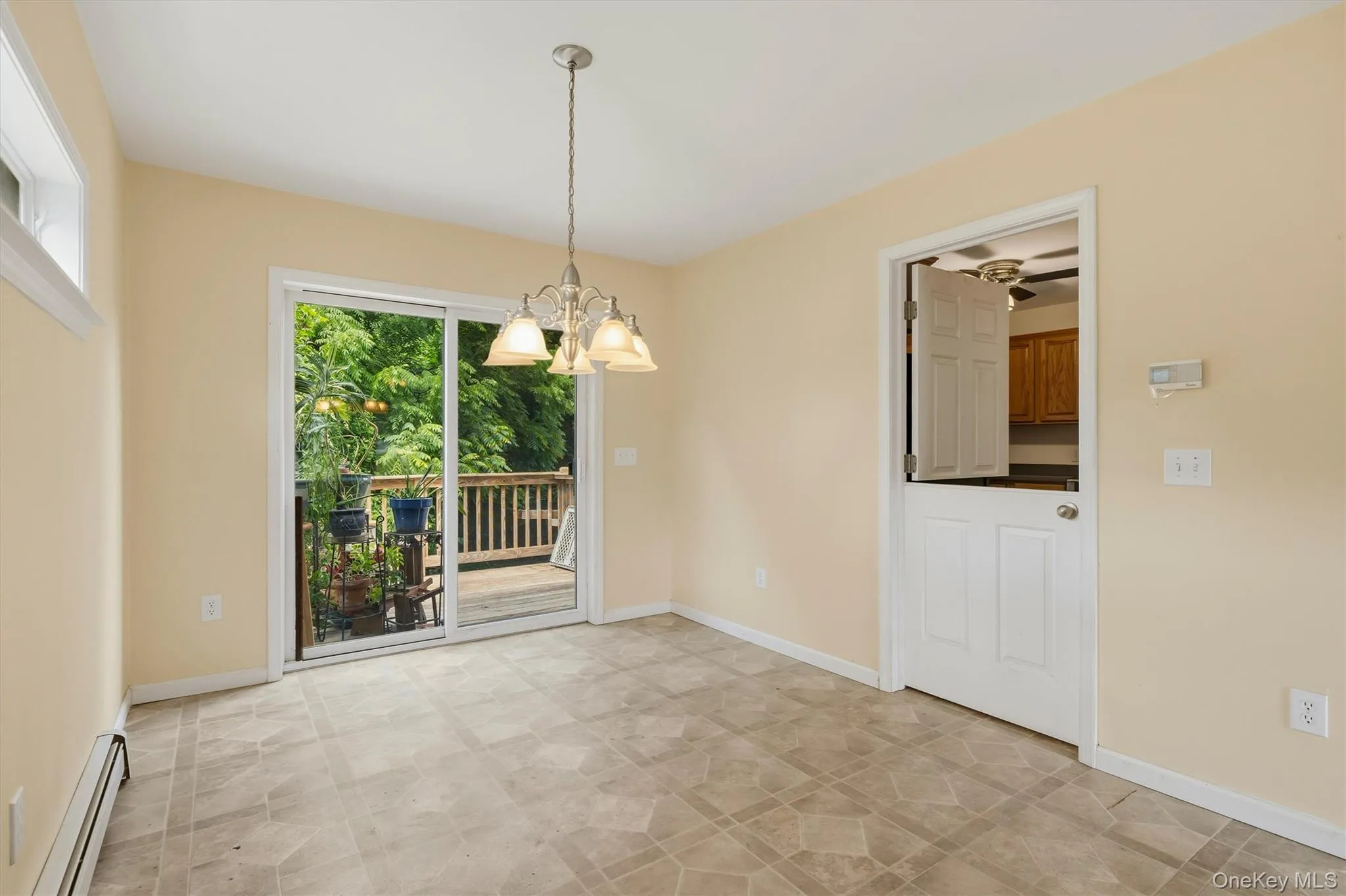 39 Overlook Road, Monroe, NY, 3 Bedrooms Bedrooms, 8 Rooms Rooms,2 BathroomsBathrooms,Residential,For Rent,Overlook,0,1013192 39 Overlook Road, Monroe, NY, 3 Bedrooms Bedrooms, 8 Rooms Rooms,2 BathroomsBathrooms,Residential,For Rent,Overlook,0,1013192