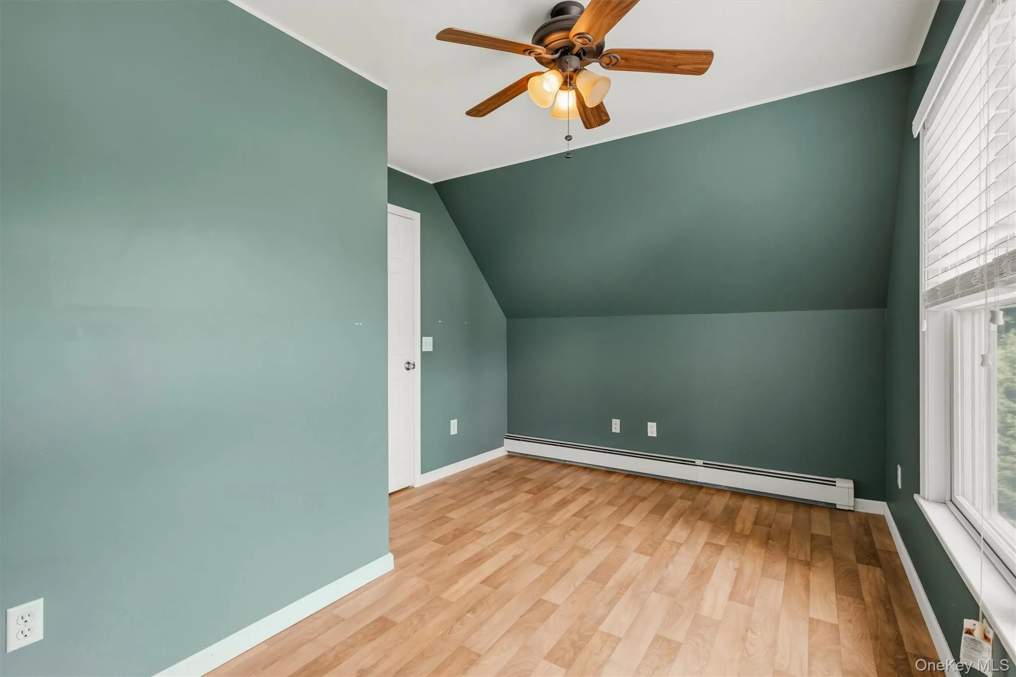 39 Overlook Road, Monroe, NY, 3 Bedrooms Bedrooms, 8 Rooms Rooms,2 BathroomsBathrooms,Residential,For Rent,Overlook,0,1013192 39 Overlook Road, Monroe, NY, 3 Bedrooms Bedrooms, 8 Rooms Rooms,2 BathroomsBathrooms,Residential,For Rent,Overlook,0,1013192