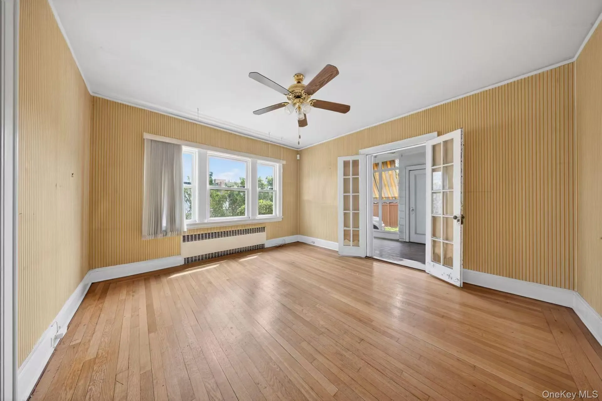 35-38 169th Street, New York, NY, 3 Bedrooms Bedrooms, 13 Rooms Rooms,2 BathroomsBathrooms,Residential,For Rent,169th,0,1013193 35-38 169th Street, New York, NY, 3 Bedrooms Bedrooms, 13 Rooms Rooms,2 BathroomsBathrooms,Residential,For Rent,169th,0,1013193