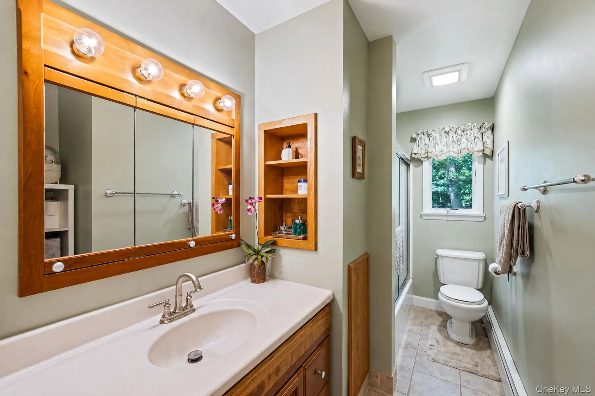 47 Fox Lane, Brookhaven, NY, 4 Bedrooms Bedrooms, 10 Rooms Rooms,2 BathroomsBathrooms,Residential,For Rent,Fox,0,1013206 47 Fox Lane, Brookhaven, NY, 4 Bedrooms Bedrooms, 10 Rooms Rooms,2 BathroomsBathrooms,Residential,For Rent,Fox,0,1013206