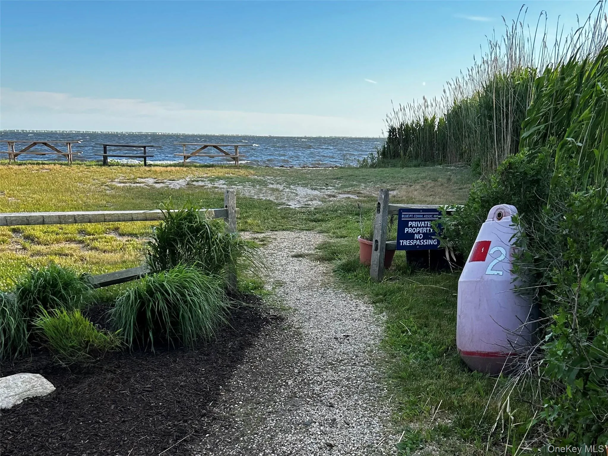 Private beach for association members only. Private beach for association members only.