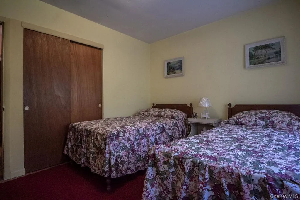 810 Ulster Heights Road, Wawarsing, NY, 3 Bedrooms Bedrooms, 5 Rooms Rooms,1 BathroomBathrooms,Residential,For Rent,Ulster Heights,0,1013209 810 Ulster Heights Road, Wawarsing, NY, 3 Bedrooms Bedrooms, 5 Rooms Rooms,1 BathroomBathrooms,Residential,For Rent,Ulster Heights,0,1013209