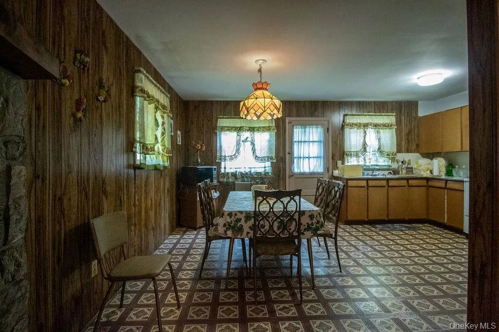 810 Ulster Heights Road, Wawarsing, NY, 3 Bedrooms Bedrooms, 5 Rooms Rooms,1 BathroomBathrooms,Residential,For Rent,Ulster Heights,0,1013209 810 Ulster Heights Road, Wawarsing, NY, 3 Bedrooms Bedrooms, 5 Rooms Rooms,1 BathroomBathrooms,Residential,For Rent,Ulster Heights,0,1013209