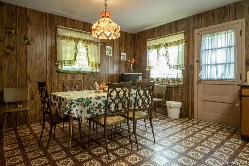 810 Ulster Heights Road, Wawarsing, NY, 3 Bedrooms Bedrooms, 5 Rooms Rooms,1 BathroomBathrooms,Residential,For Rent,Ulster Heights,0,1013209 810 Ulster Heights Road, Wawarsing, NY, 3 Bedrooms Bedrooms, 5 Rooms Rooms,1 BathroomBathrooms,Residential,For Rent,Ulster Heights,0,1013209