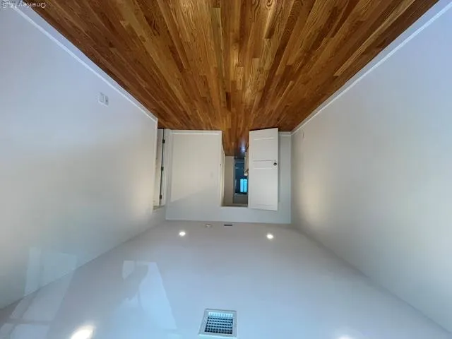 54 Ashwood Road, North Hempstead, NY, 3 Bedrooms Bedrooms, 5 Rooms Rooms,2 BathroomsBathrooms,Residential Lease,For Rent,Ashwood,0,1013211 54 Ashwood Road, North Hempstead, NY, 3 Bedrooms Bedrooms, 5 Rooms Rooms,2 BathroomsBathrooms,Residential Lease,For Rent,Ashwood,0,1013211