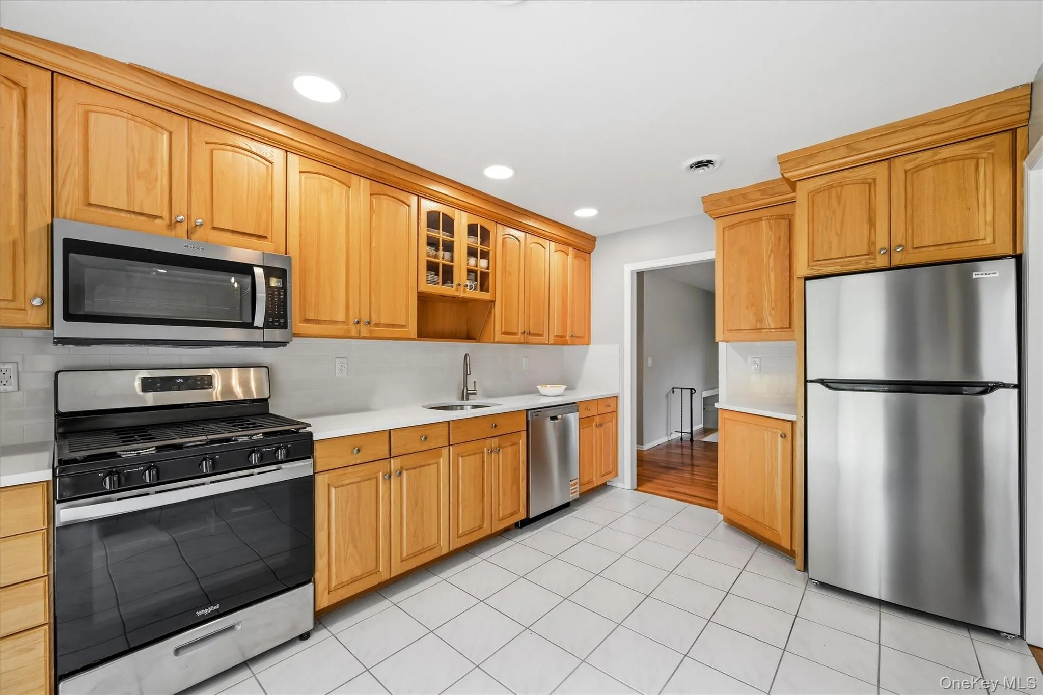 137 Howard Avenue, Orangetown, NY, 6 Bedrooms Bedrooms, 17 Rooms Rooms,3 BathroomsBathrooms,Residential,For Rent,Howard,0,1013212 137 Howard Avenue, Orangetown, NY, 6 Bedrooms Bedrooms, 17 Rooms Rooms,3 BathroomsBathrooms,Residential,For Rent,Howard,0,1013212