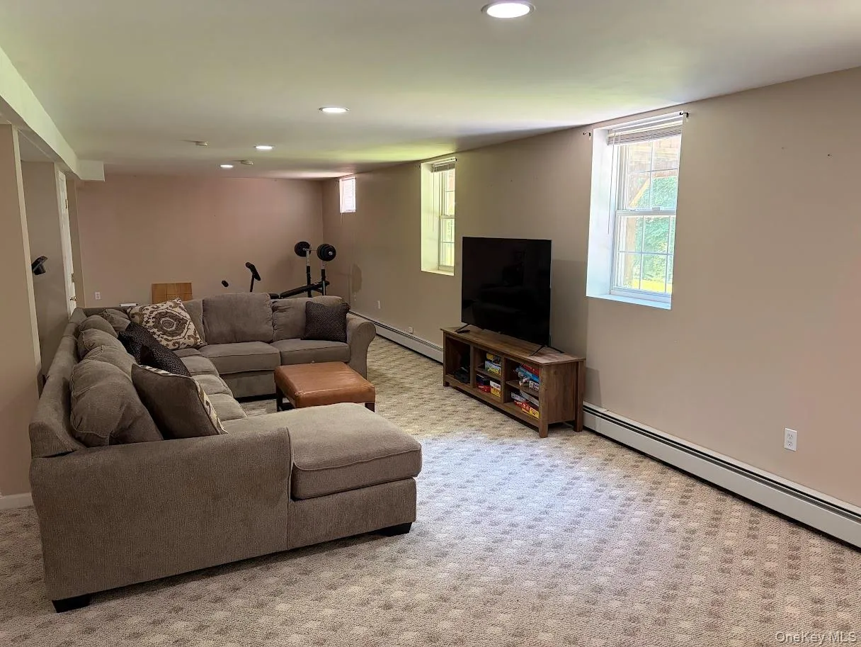 44 Ramblewood Drive, Newburgh (city), NY, 4 Bedrooms Bedrooms, 9 Rooms Rooms,2 BathroomsBathrooms,Residential,For Rent,Ramblewood,0,1013217 44 Ramblewood Drive, Newburgh (city), NY, 4 Bedrooms Bedrooms, 9 Rooms Rooms,2 BathroomsBathrooms,Residential,For Rent,Ramblewood,0,1013217