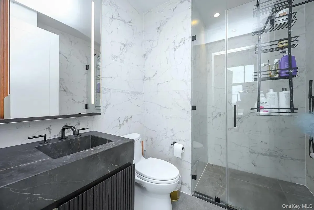 133-36 37th Avenue, New York, NY, 3 Bedrooms Bedrooms, 7 Rooms Rooms,2 BathroomsBathrooms,Residential Lease,For Rent,37th,0,1013219 133-36 37th Avenue, New York, NY, 3 Bedrooms Bedrooms, 7 Rooms Rooms,2 BathroomsBathrooms,Residential Lease,For Rent,37th,0,1013219
