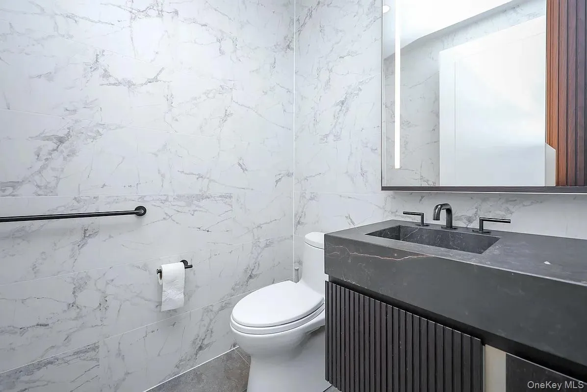 133-36 37th Avenue, New York, NY, 3 Bedrooms Bedrooms, 7 Rooms Rooms,2 BathroomsBathrooms,Residential Lease,For Rent,37th,0,1013219 133-36 37th Avenue, New York, NY, 3 Bedrooms Bedrooms, 7 Rooms Rooms,2 BathroomsBathrooms,Residential Lease,For Rent,37th,0,1013219
