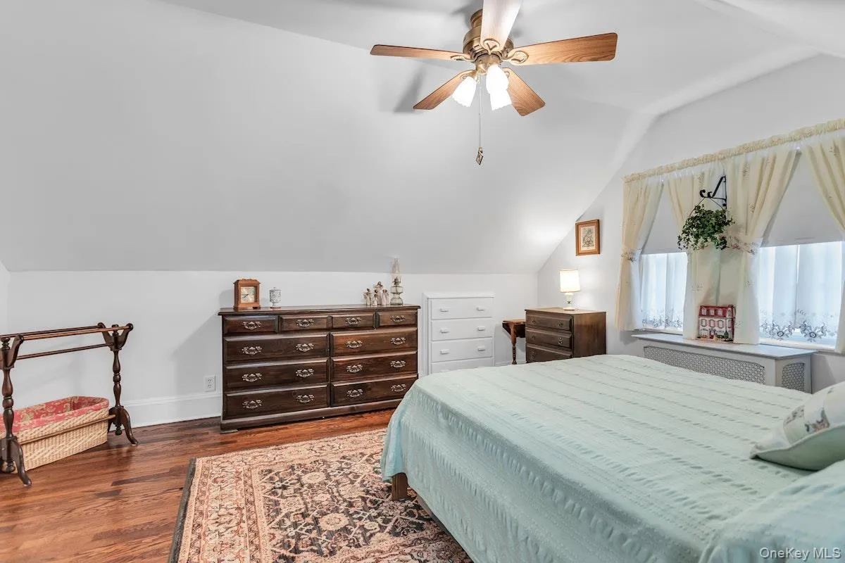 110 Connecticut Avenue, Hempstead, NY, 4 Bedrooms Bedrooms, 7 Rooms Rooms,1 BathroomBathrooms,Residential,For Rent,Connecticut,0,1013223 110 Connecticut Avenue, Hempstead, NY, 4 Bedrooms Bedrooms, 7 Rooms Rooms,1 BathroomBathrooms,Residential,For Rent,Connecticut,0,1013223
