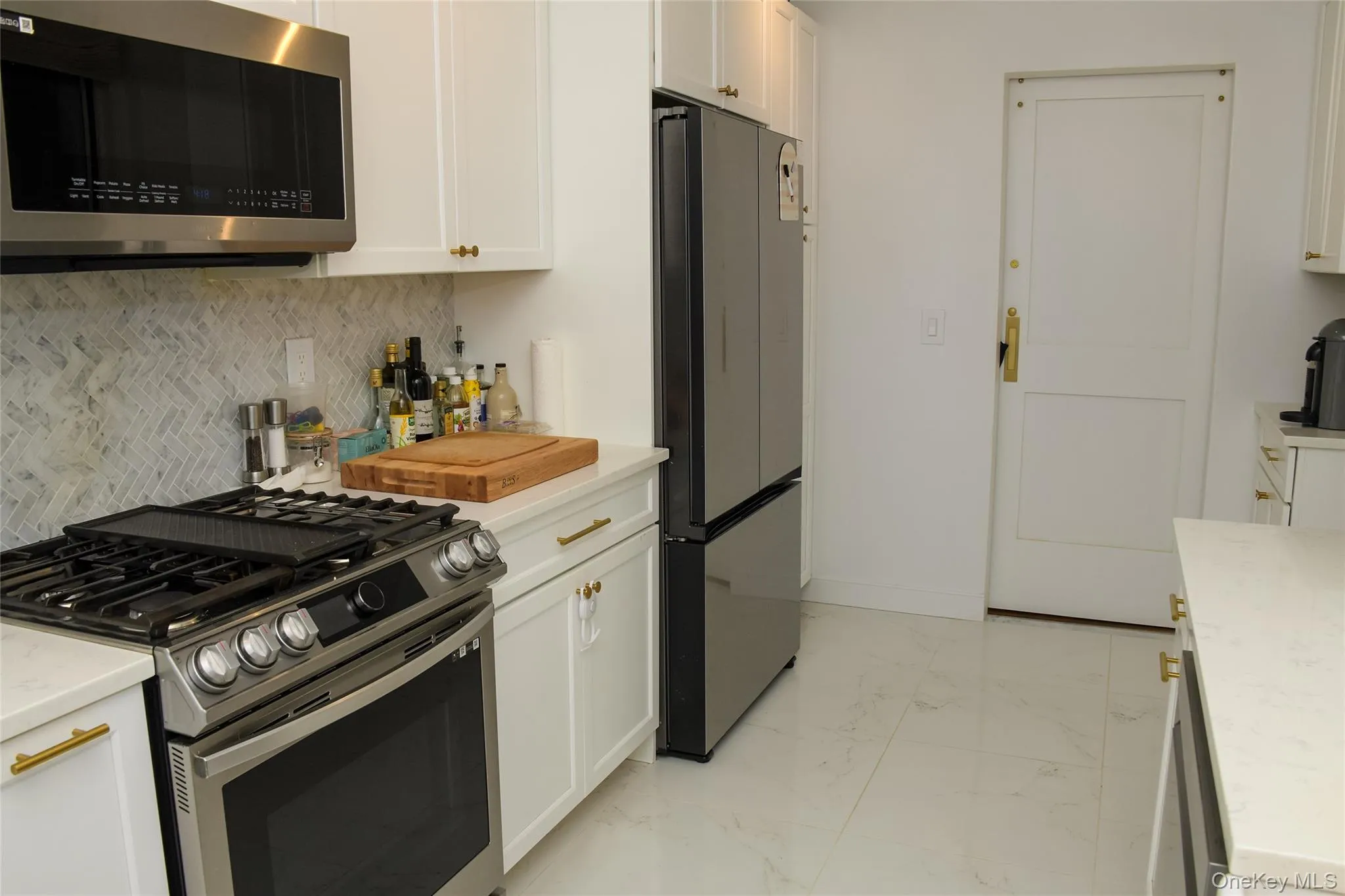 41-30 46th Street, New York, NY, 1 Bedroom Bedrooms, 4 Rooms Rooms,1 BathroomBathrooms,Residential Lease,For Rent,46th,0,1013224 41-30 46th Street, New York, NY, 1 Bedroom Bedrooms, 4 Rooms Rooms,1 BathroomBathrooms,Residential Lease,For Rent,46th,0,1013224