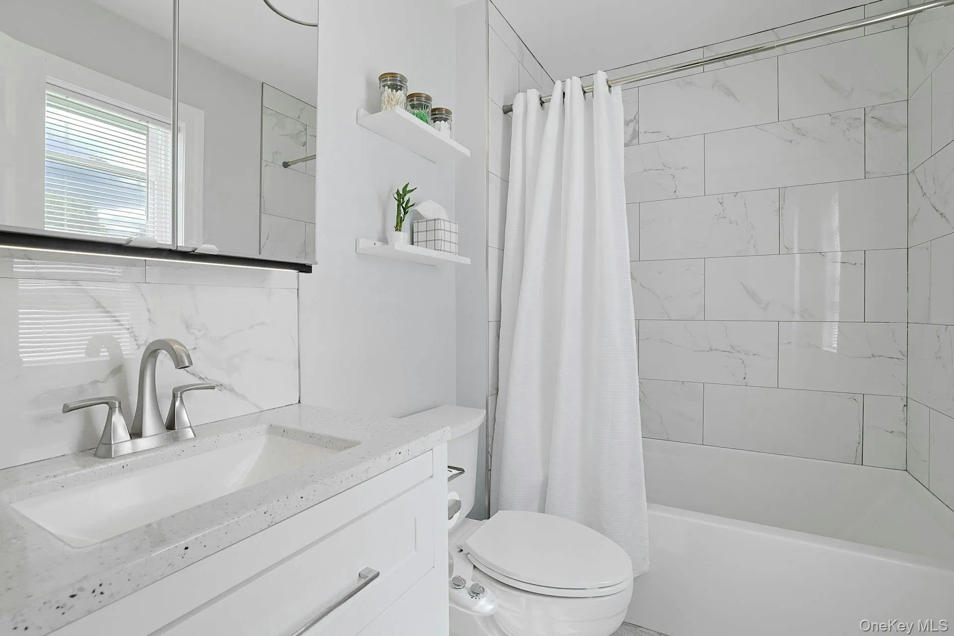 6 Crescent Drive, Haverstraw, NY, 1 Bedroom Bedrooms, 4 Rooms Rooms,1 BathroomBathrooms,Residential,For Rent,Crescent,0,1013225 6 Crescent Drive, Haverstraw, NY, 1 Bedroom Bedrooms, 4 Rooms Rooms,1 BathroomBathrooms,Residential,For Rent,Crescent,0,1013225