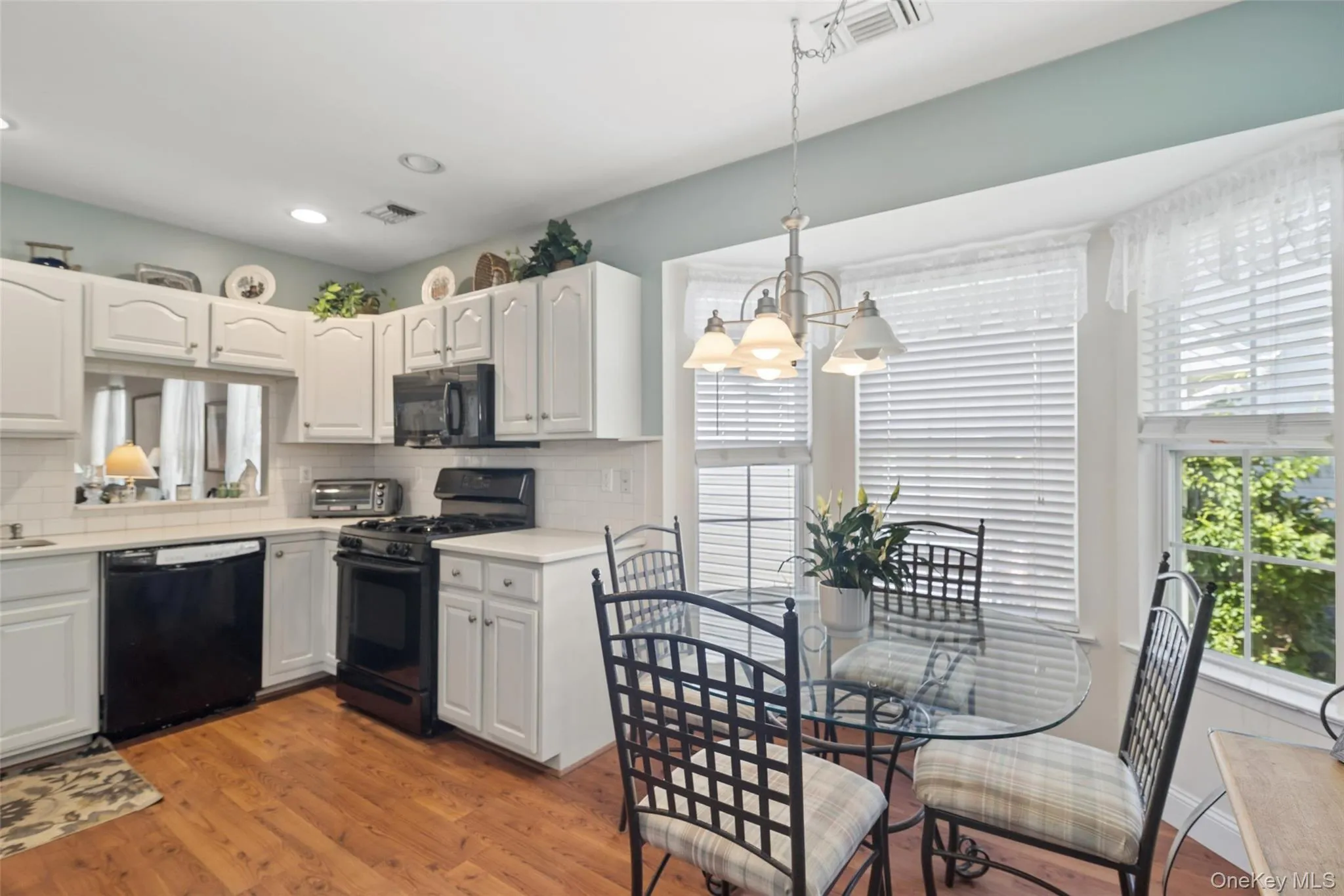 621 Spring Lake Drive, Brookhaven, NY, 2 Bedrooms Bedrooms, 8 Rooms Rooms,2 BathroomsBathrooms,Residential,For Rent,Spring Lake,0,1013228 621 Spring Lake Drive, Brookhaven, NY, 2 Bedrooms Bedrooms, 8 Rooms Rooms,2 BathroomsBathrooms,Residential,For Rent,Spring Lake,0,1013228