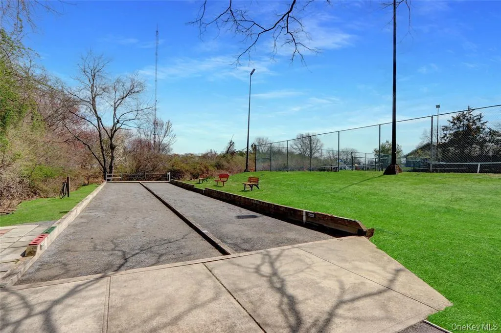 621 Spring Lake Drive, Brookhaven, NY, 2 Bedrooms Bedrooms, 8 Rooms Rooms,2 BathroomsBathrooms,Residential,For Rent,Spring Lake,0,1013228 621 Spring Lake Drive, Brookhaven, NY, 2 Bedrooms Bedrooms, 8 Rooms Rooms,2 BathroomsBathrooms,Residential,For Rent,Spring Lake,0,1013228