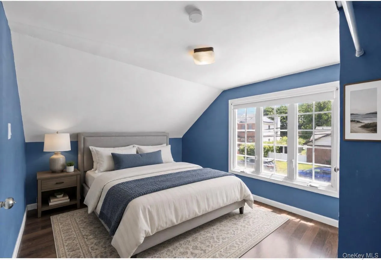 116 Sigsbee Avenue, North Hempstead, NY, 2 Bedrooms Bedrooms, 5 Rooms Rooms,1 BathroomBathrooms,Residential,For Rent,Sigsbee,0,KEY1013229 116 Sigsbee Avenue, North Hempstead, NY, 2 Bedrooms Bedrooms, 5 Rooms Rooms,1 BathroomBathrooms,Residential,For Rent,Sigsbee,0,KEY1013229