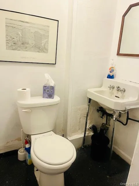 11515 Babbage Street, New York, NY, 3 Bedrooms Bedrooms, 7 Rooms Rooms,2 BathroomsBathrooms,Residential,For Rent,Babbage,0,1013230 11515 Babbage Street, New York, NY, 3 Bedrooms Bedrooms, 7 Rooms Rooms,2 BathroomsBathrooms,Residential,For Rent,Babbage,0,1013230