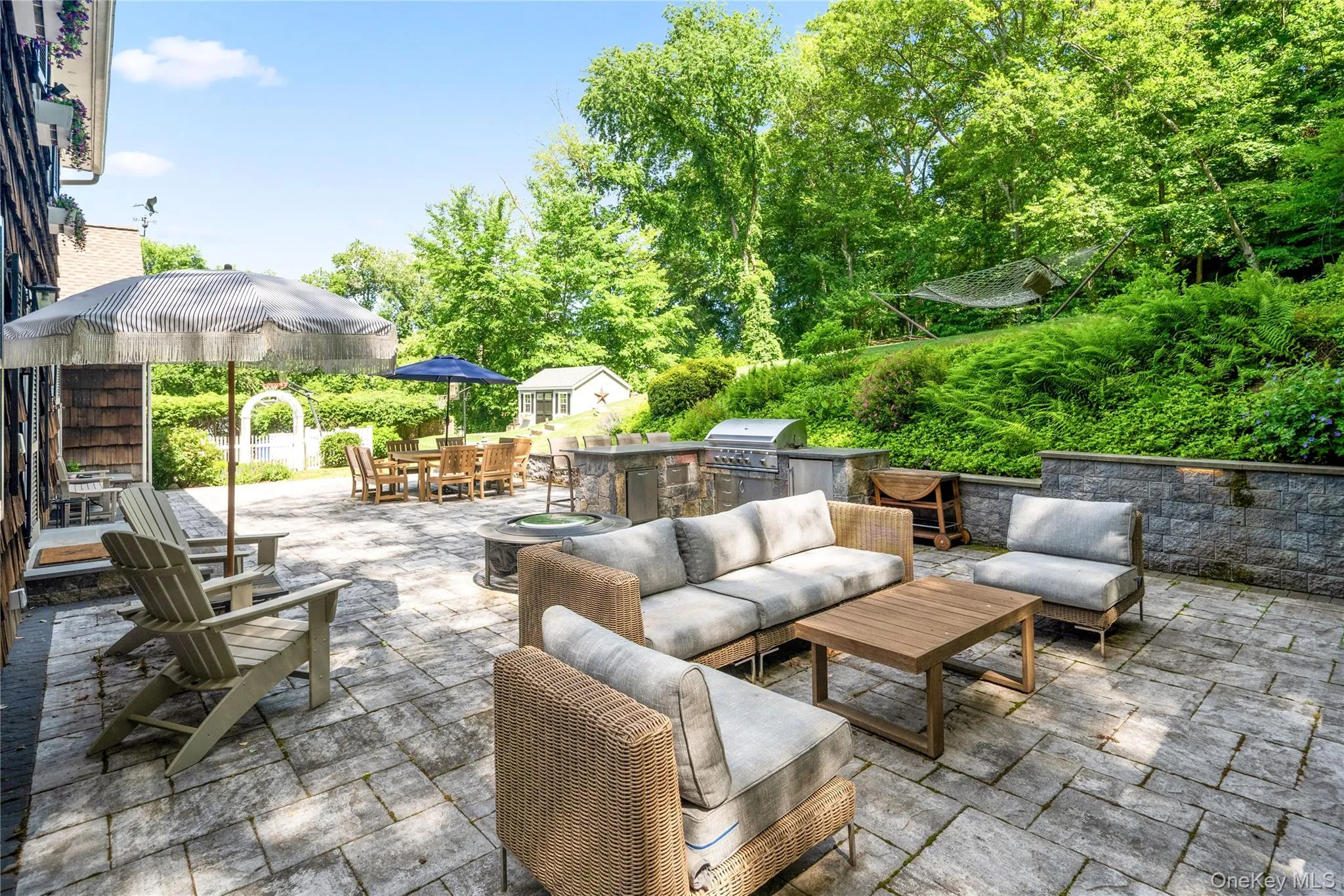 14 Briarwood Lane, Mount Pleasant, NY, 4 Bedrooms Bedrooms, 8 Rooms Rooms,2 BathroomsBathrooms,Residential,For Rent,Briarwood,0,KEY1013231 14 Briarwood Lane, Mount Pleasant, NY, 4 Bedrooms Bedrooms, 8 Rooms Rooms,2 BathroomsBathrooms,Residential,For Rent,Briarwood,0,KEY1013231
