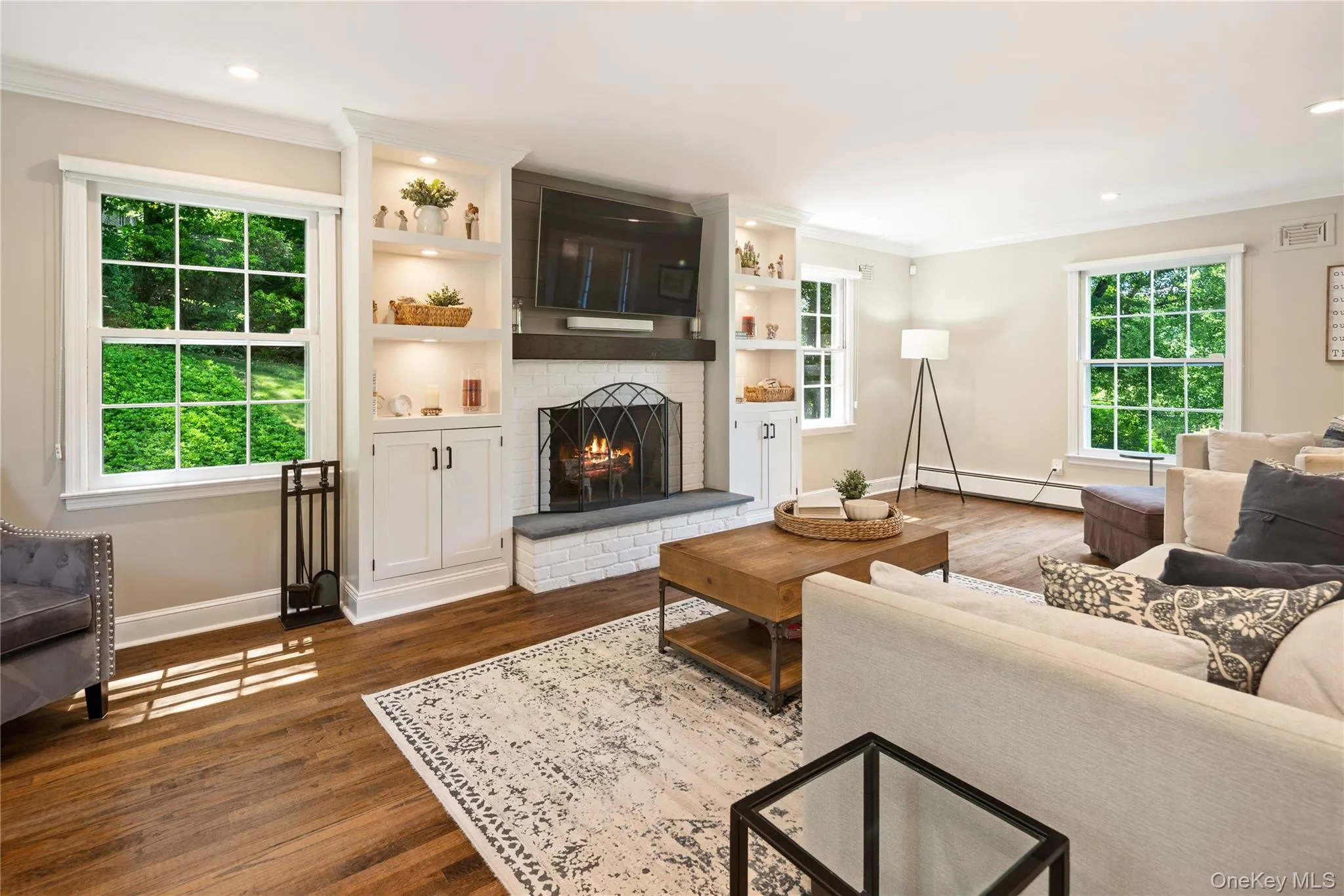 14 Briarwood Lane, Mount Pleasant, NY, 4 Bedrooms Bedrooms, 8 Rooms Rooms,2 BathroomsBathrooms,Residential,For Rent,Briarwood,0,KEY1013231 14 Briarwood Lane, Mount Pleasant, NY, 4 Bedrooms Bedrooms, 8 Rooms Rooms,2 BathroomsBathrooms,Residential,For Rent,Briarwood,0,KEY1013231