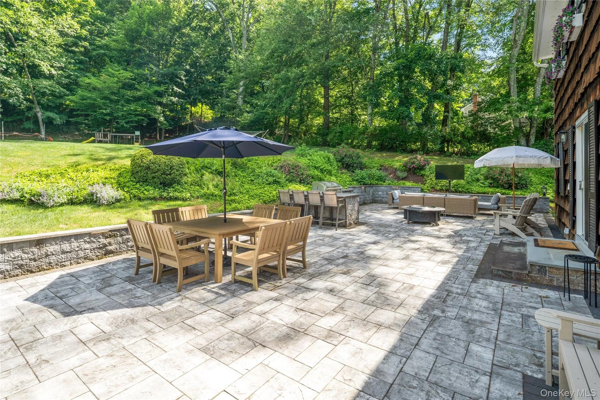 14 Briarwood Lane, Mount Pleasant, NY, 4 Bedrooms Bedrooms, 8 Rooms Rooms,2 BathroomsBathrooms,Residential,For Rent,Briarwood,0,KEY1013231 14 Briarwood Lane, Mount Pleasant, NY, 4 Bedrooms Bedrooms, 8 Rooms Rooms,2 BathroomsBathrooms,Residential,For Rent,Briarwood,0,KEY1013231
