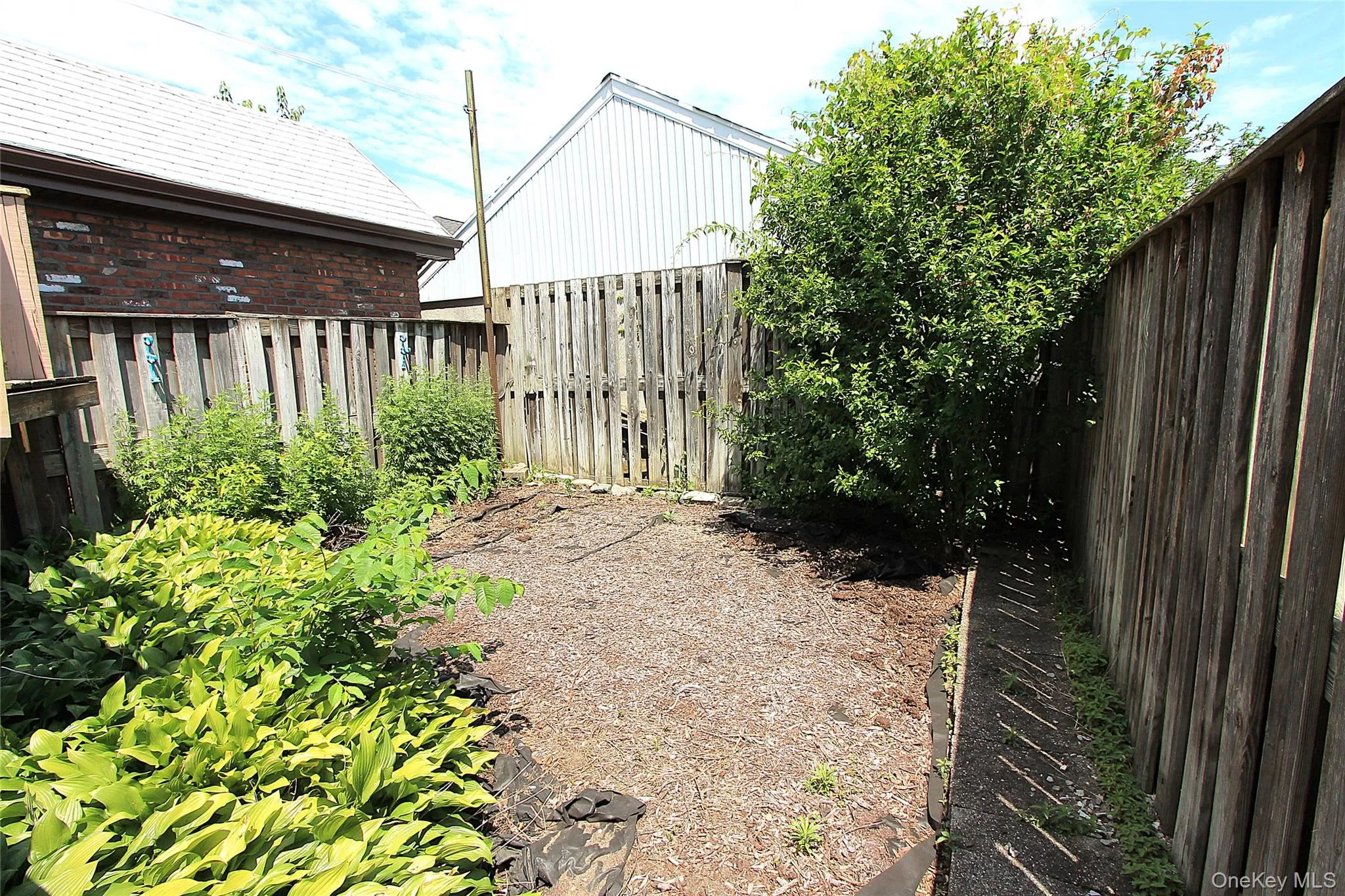 72-19 66th Road, New York, NY, 3 Bedrooms Bedrooms, 8 Rooms Rooms,2 BathroomsBathrooms,Residential,For Rent,66th,0,1013232 72-19 66th Road, New York, NY, 3 Bedrooms Bedrooms, 8 Rooms Rooms,2 BathroomsBathrooms,Residential,For Rent,66th,0,1013232
