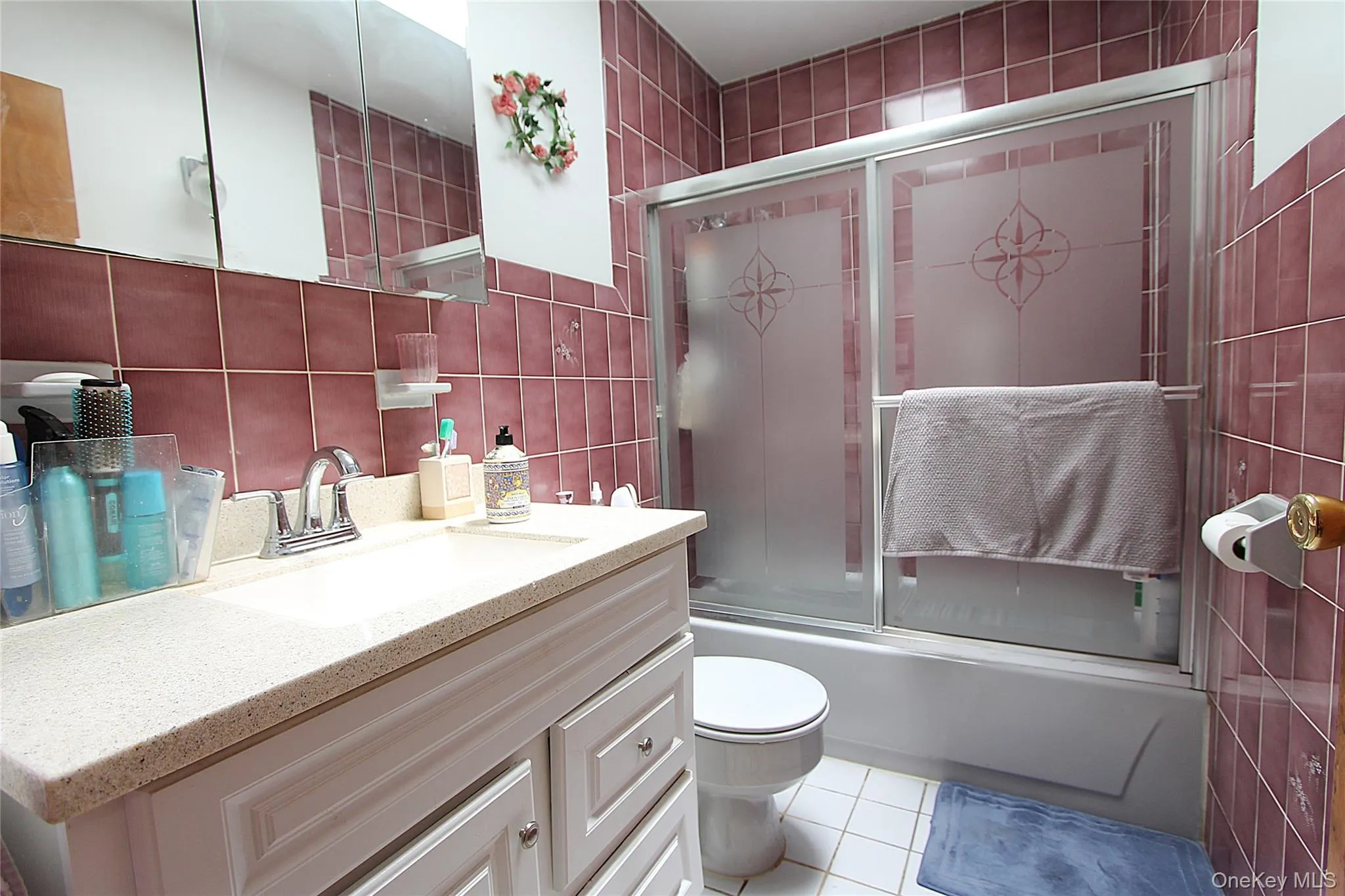 72-19 66th Road, New York, NY, 3 Bedrooms Bedrooms, 8 Rooms Rooms,2 BathroomsBathrooms,Residential,For Rent,66th,0,1013232 72-19 66th Road, New York, NY, 3 Bedrooms Bedrooms, 8 Rooms Rooms,2 BathroomsBathrooms,Residential,For Rent,66th,0,1013232