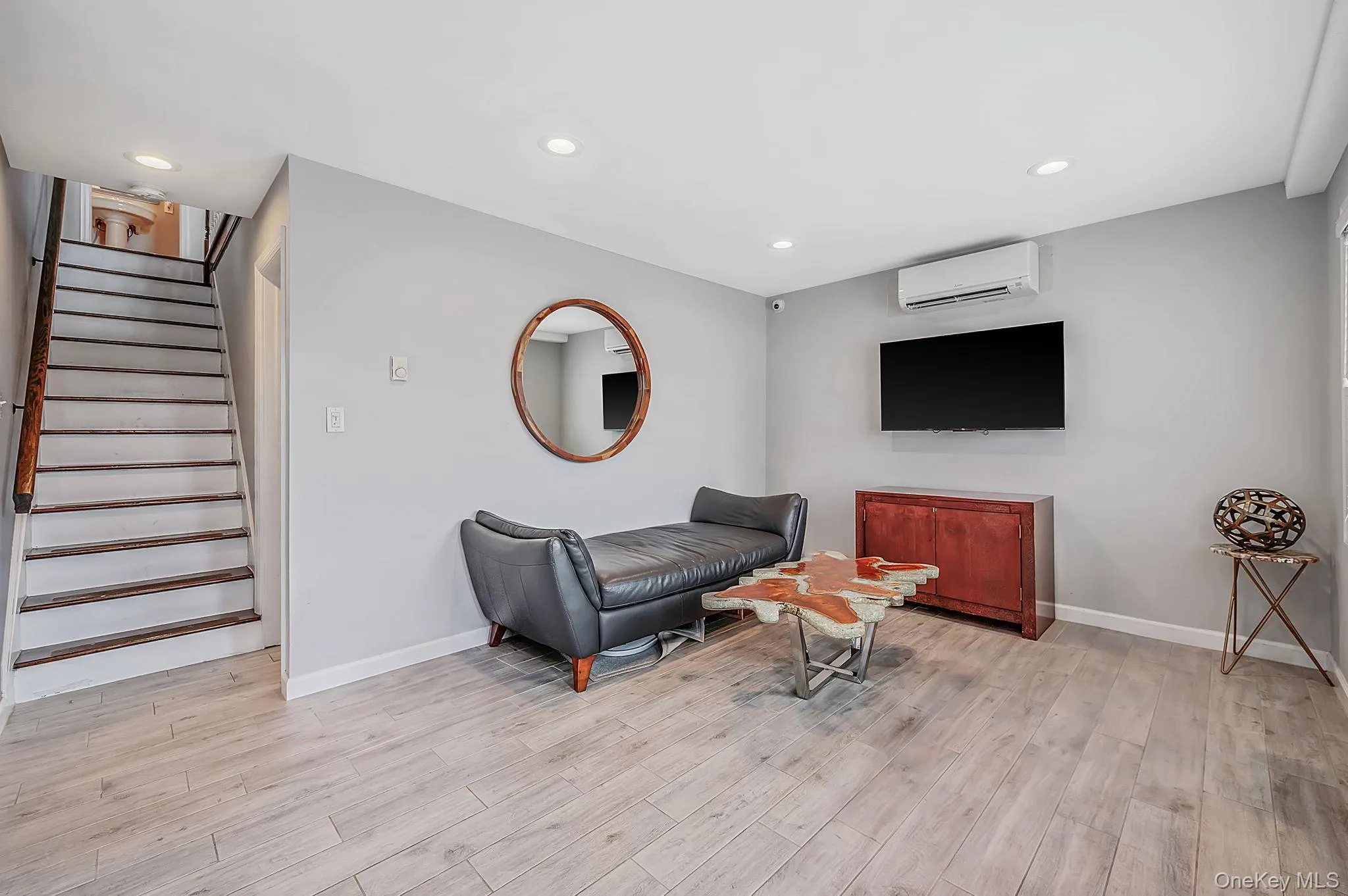 25 Seacrest Avenue, Babylon, NY, 4 Bedrooms Bedrooms, 8 Rooms Rooms,2 BathroomsBathrooms,Residential,For Rent,Seacrest,0,1013233 25 Seacrest Avenue, Babylon, NY, 4 Bedrooms Bedrooms, 8 Rooms Rooms,2 BathroomsBathrooms,Residential,For Rent,Seacrest,0,1013233