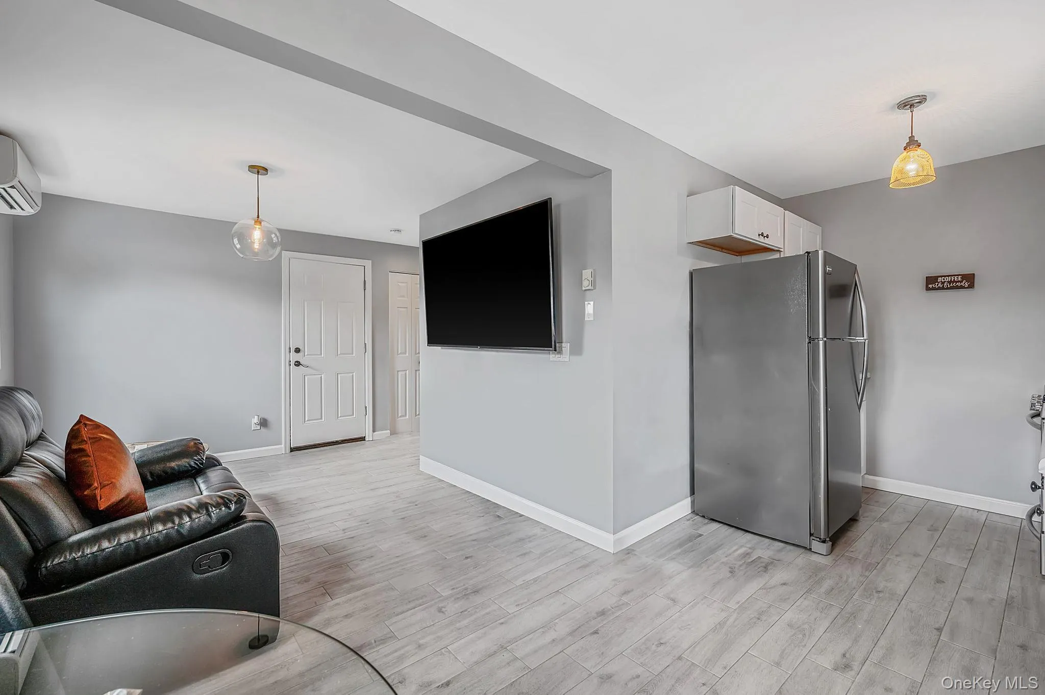 25 Seacrest Avenue, Babylon, NY, 4 Bedrooms Bedrooms, 8 Rooms Rooms,2 BathroomsBathrooms,Residential,For Rent,Seacrest,0,1013233 25 Seacrest Avenue, Babylon, NY, 4 Bedrooms Bedrooms, 8 Rooms Rooms,2 BathroomsBathrooms,Residential,For Rent,Seacrest,0,1013233
