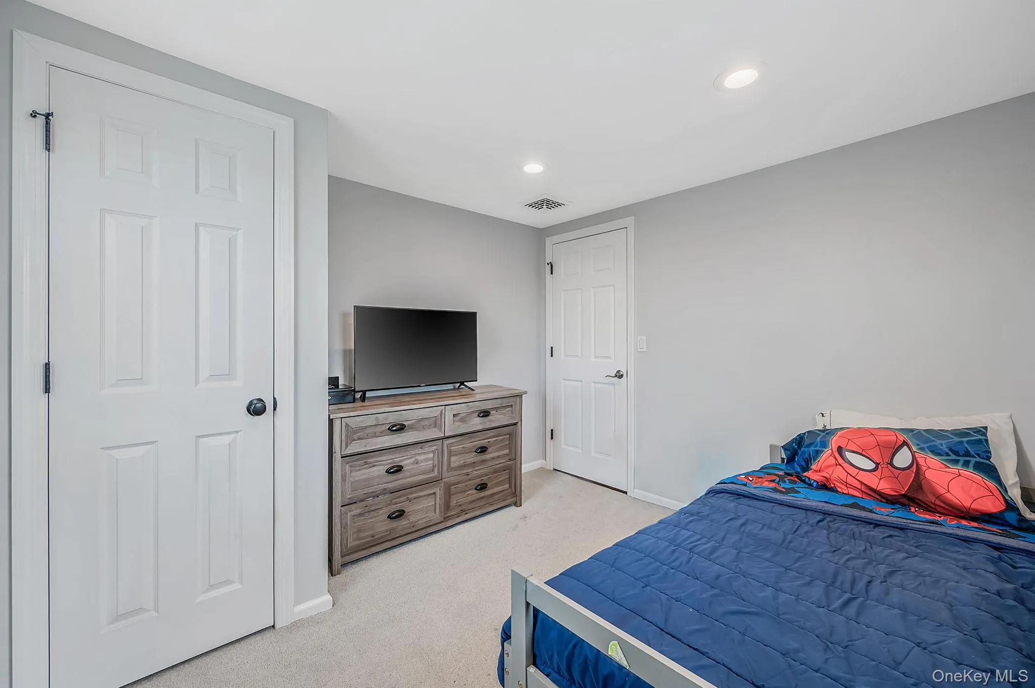 25 Seacrest Avenue, Babylon, NY, 4 Bedrooms Bedrooms, 8 Rooms Rooms,2 BathroomsBathrooms,Residential,For Rent,Seacrest,0,1013233 25 Seacrest Avenue, Babylon, NY, 4 Bedrooms Bedrooms, 8 Rooms Rooms,2 BathroomsBathrooms,Residential,For Rent,Seacrest,0,1013233