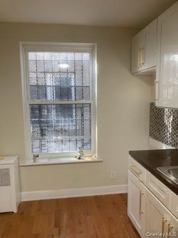 2304 Strauss Street, New York, NY, 2 Bedrooms Bedrooms, 5 Rooms Rooms,1 BathroomBathrooms,Residential Lease,For Rent,Strauss,0,1013234 2304 Strauss Street, New York, NY, 2 Bedrooms Bedrooms, 5 Rooms Rooms,1 BathroomBathrooms,Residential Lease,For Rent,Strauss,0,1013234