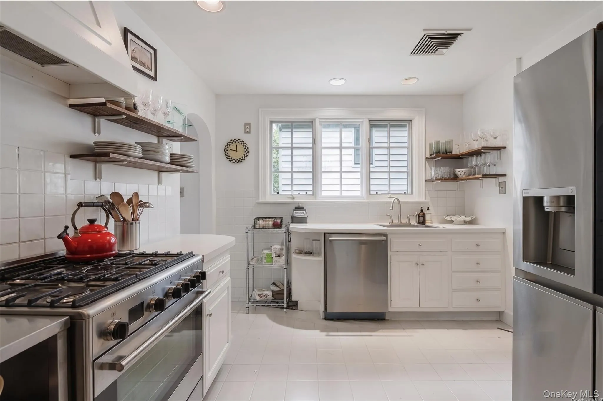 224 Mamaroneck Road, Scarsdale, NY, 4 Bedrooms Bedrooms, 7 Rooms Rooms,2 BathroomsBathrooms,Residential Lease,For Rent,Mamaroneck,0,1013235 224 Mamaroneck Road, Scarsdale, NY, 4 Bedrooms Bedrooms, 7 Rooms Rooms,2 BathroomsBathrooms,Residential Lease,For Rent,Mamaroneck,0,1013235