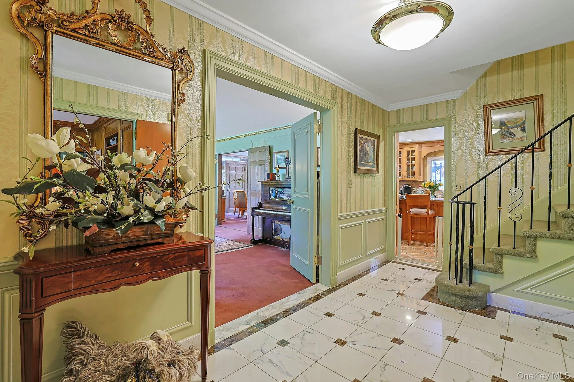 Grand entry foyer Grand entry foyer