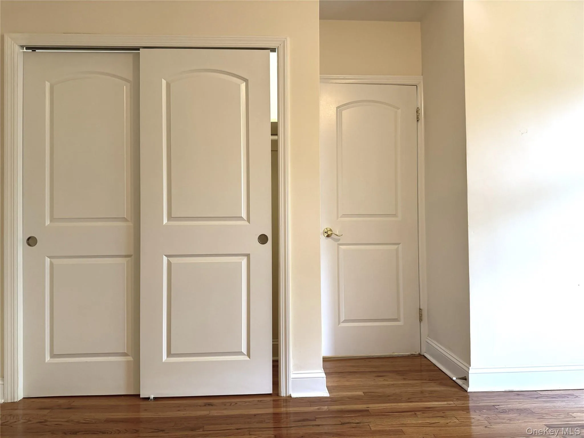 141-35 79th Avenue, New York, NY, 1 Bedroom Bedrooms, 3 Rooms Rooms,1 BathroomBathrooms,Residential,For Rent,79th,0,1013243 141-35 79th Avenue, New York, NY, 1 Bedroom Bedrooms, 3 Rooms Rooms,1 BathroomBathrooms,Residential,For Rent,79th,0,1013243