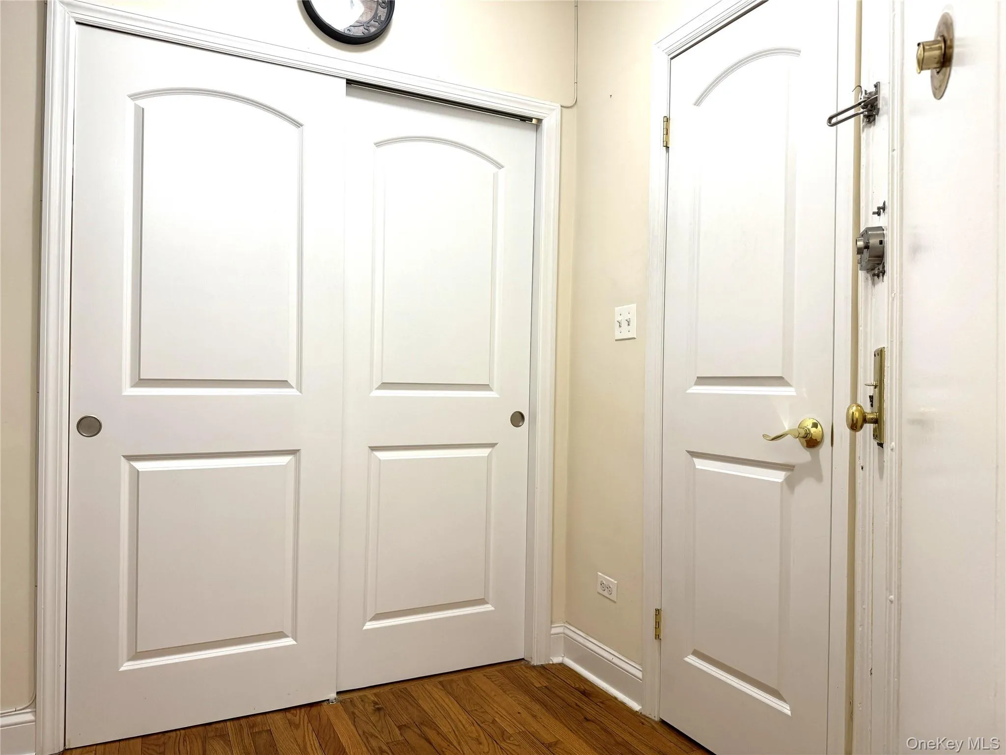 141-35 79th Avenue, New York, NY, 1 Bedroom Bedrooms, 3 Rooms Rooms,1 BathroomBathrooms,Residential,For Rent,79th,0,1013243 141-35 79th Avenue, New York, NY, 1 Bedroom Bedrooms, 3 Rooms Rooms,1 BathroomBathrooms,Residential,For Rent,79th,0,1013243
