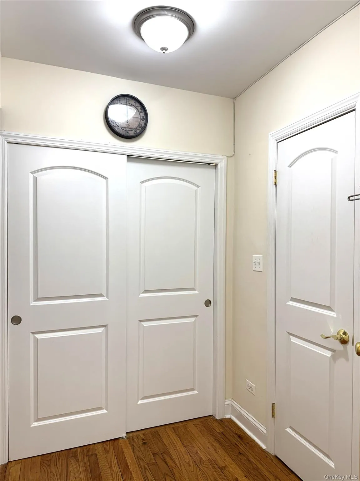 141-35 79th Avenue, New York, NY, 1 Bedroom Bedrooms, 3 Rooms Rooms,1 BathroomBathrooms,Residential,For Rent,79th,0,1013243 141-35 79th Avenue, New York, NY, 1 Bedroom Bedrooms, 3 Rooms Rooms,1 BathroomBathrooms,Residential,For Rent,79th,0,1013243