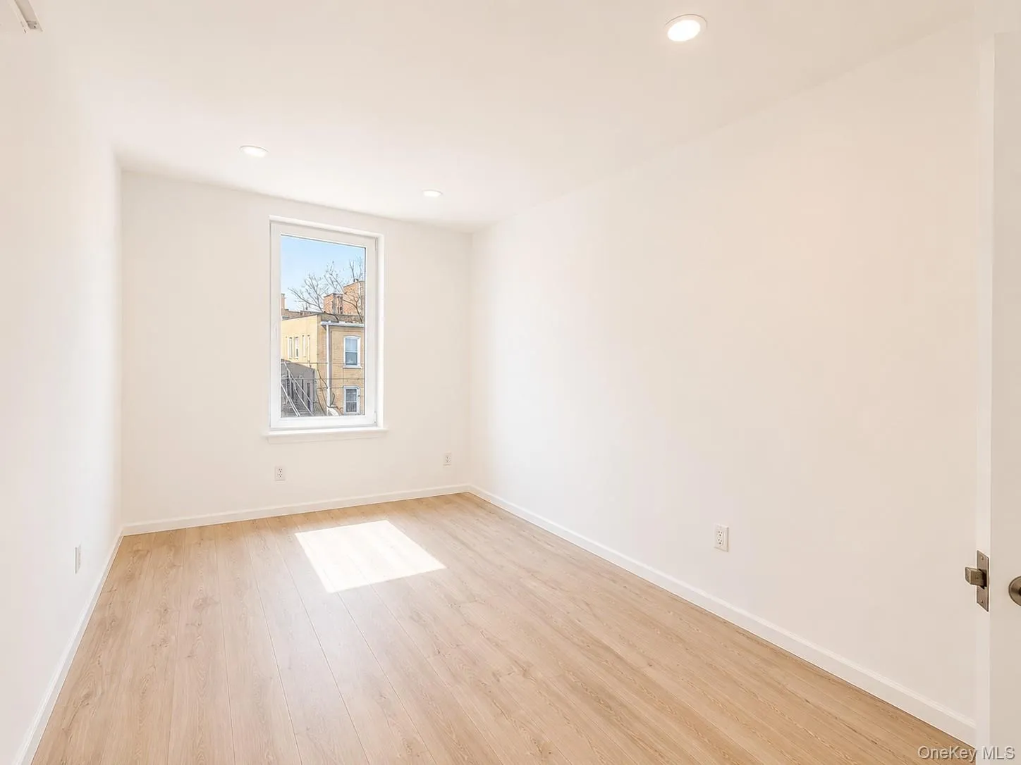6946 64th Street, New York, NY, 1 Bedroom Bedrooms, 2 Rooms Rooms,1 BathroomBathrooms,Residential Lease,For Rent,64th,0,1013246 6946 64th Street, New York, NY, 1 Bedroom Bedrooms, 2 Rooms Rooms,1 BathroomBathrooms,Residential Lease,For Rent,64th,0,1013246