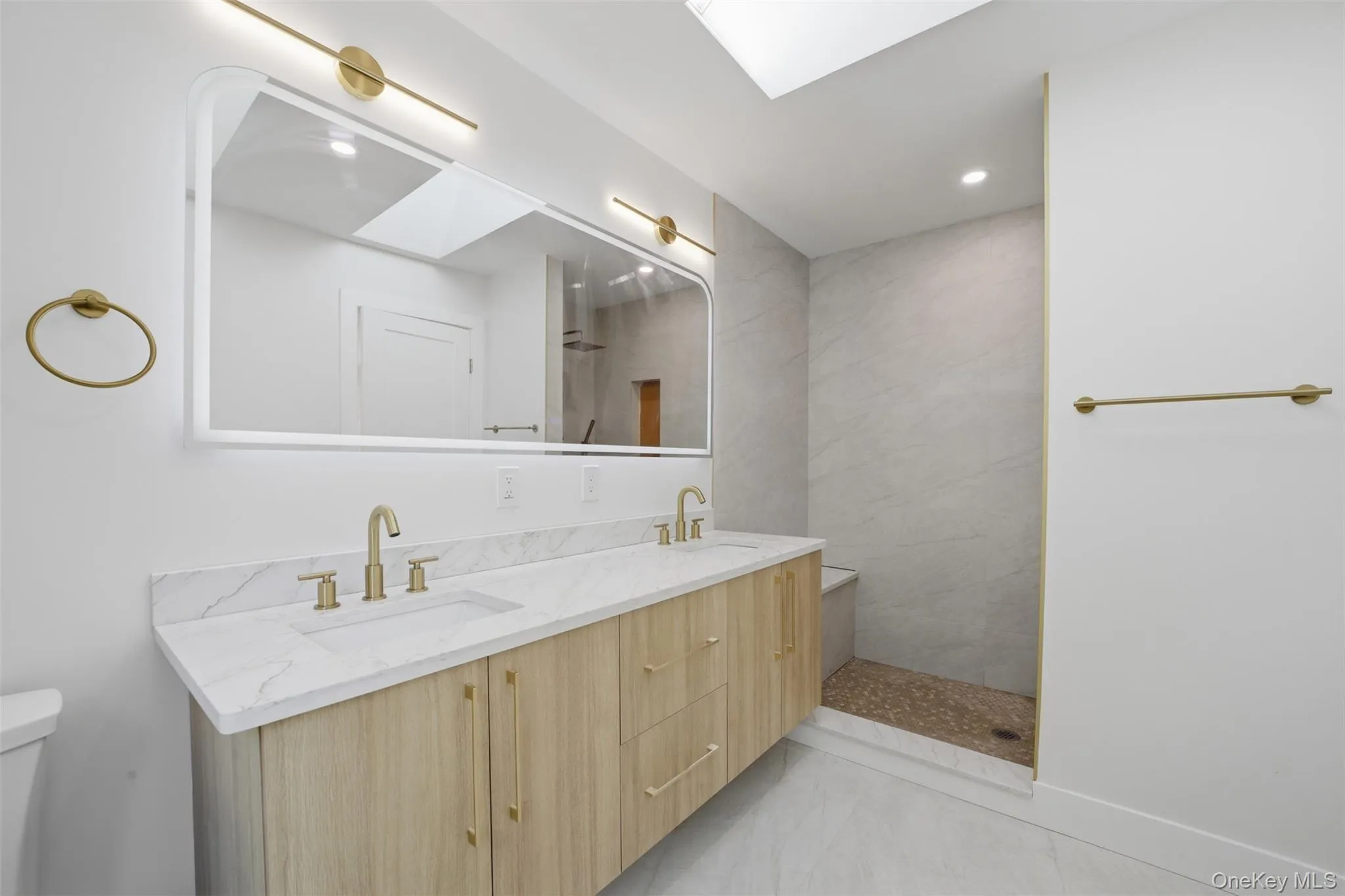 42 Euclid Avenue, Greenburgh, NY, 4 Bedrooms Bedrooms, 11 Rooms Rooms,4 BathroomsBathrooms,Residential,For Rent,Euclid,0,1013250 42 Euclid Avenue, Greenburgh, NY, 4 Bedrooms Bedrooms, 11 Rooms Rooms,4 BathroomsBathrooms,Residential,For Rent,Euclid,0,1013250