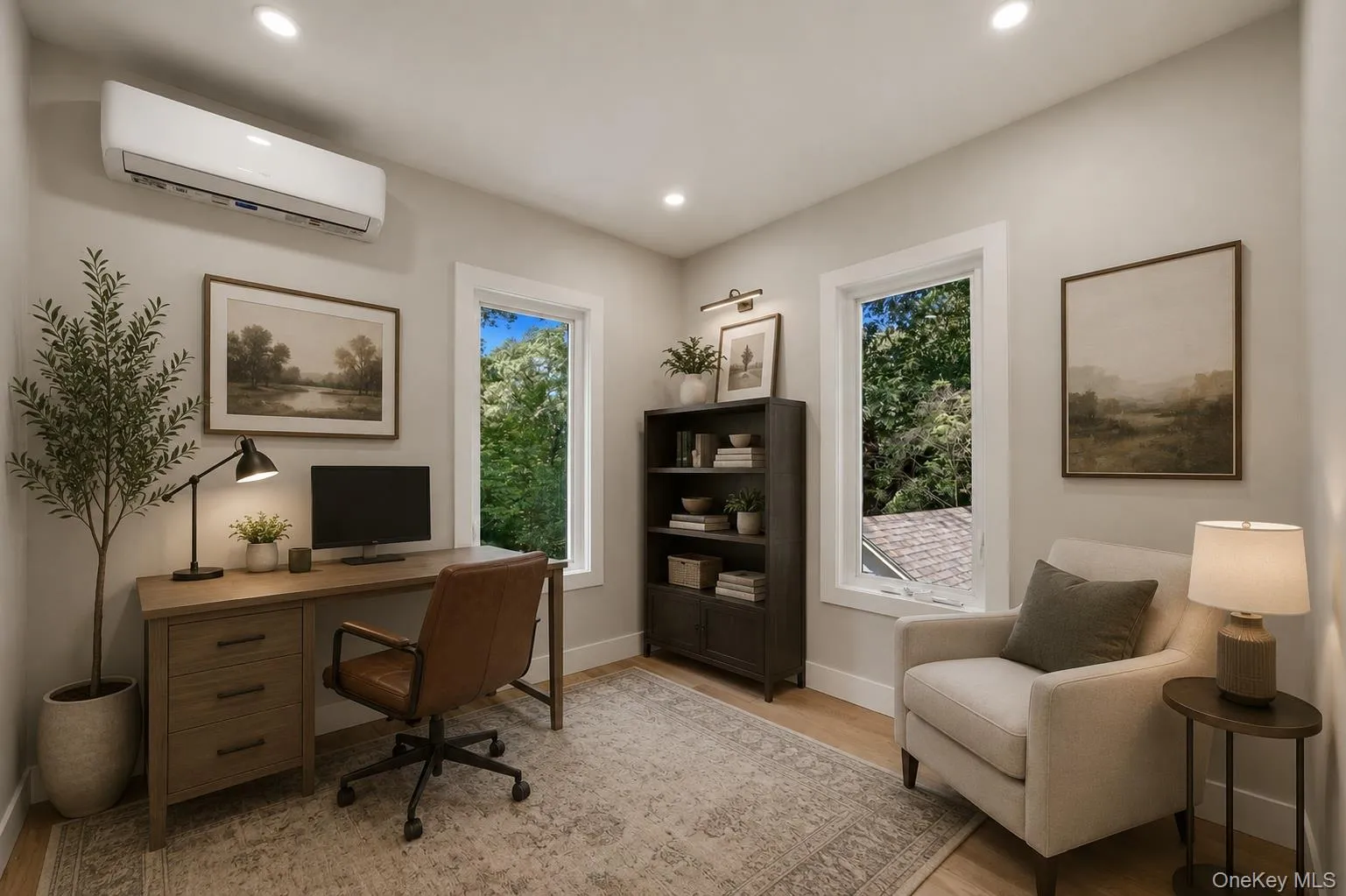 Virtually Staged. 1st floor Bedroom/office/den Virtually Staged. 1st floor Bedroom/office/den