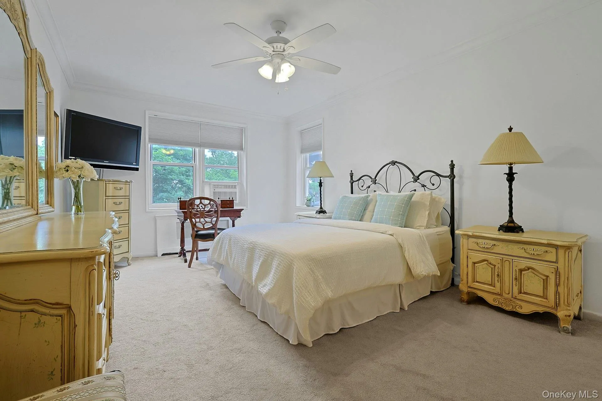 1255 North Avenue, New Rochelle, NY, 2 Bedrooms Bedrooms, 5 Rooms Rooms,2 BathroomsBathrooms,Residential,For Rent,North,0,1013253 1255 North Avenue, New Rochelle, NY, 2 Bedrooms Bedrooms, 5 Rooms Rooms,2 BathroomsBathrooms,Residential,For Rent,North,0,1013253