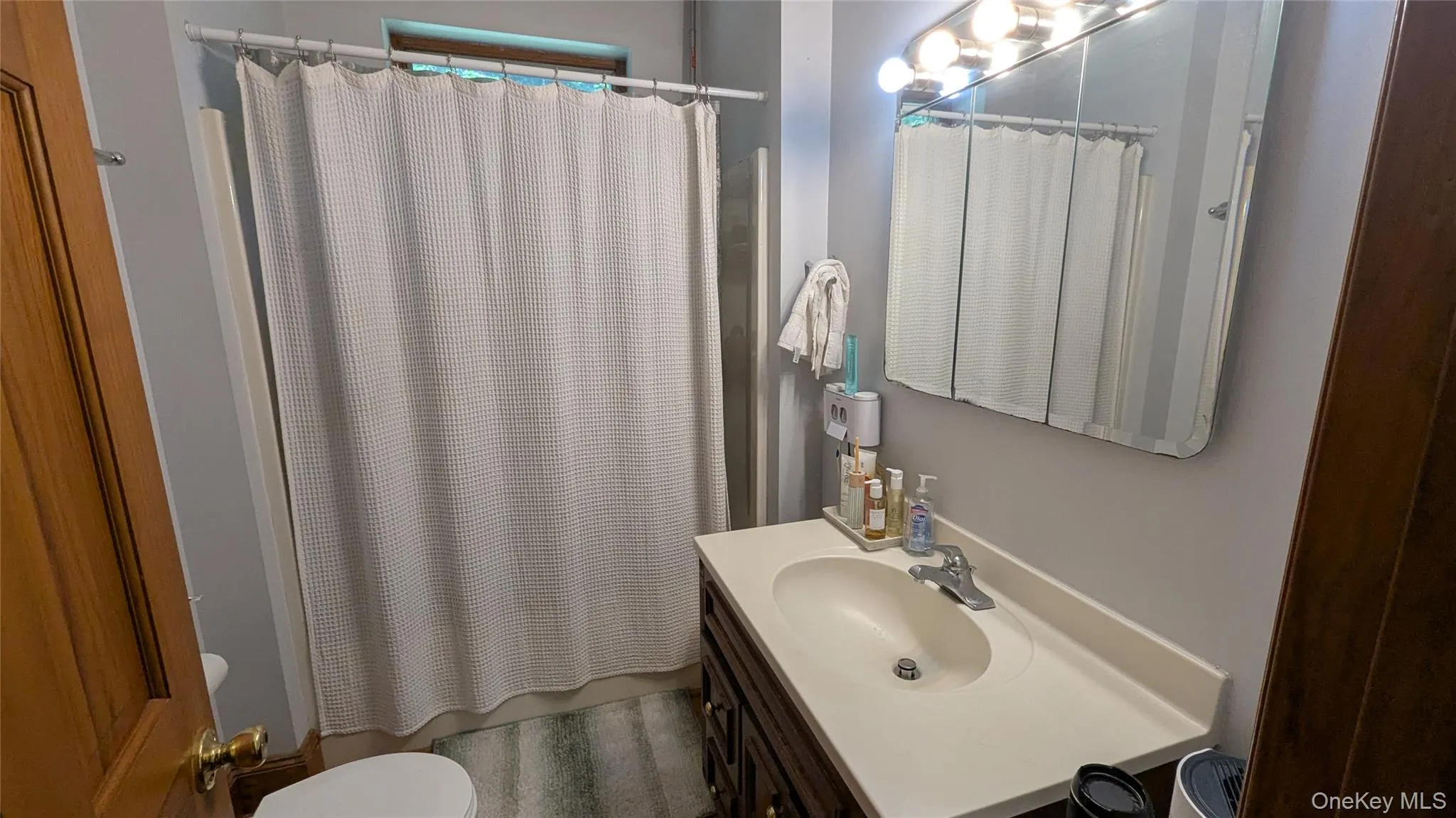11 Dyckman Drive, Cortlandt, NY, 8 Bedrooms Bedrooms, 13 Rooms Rooms,6 BathroomsBathrooms,Residential,For Rent,Dyckman,0,1013259 11 Dyckman Drive, Cortlandt, NY, 8 Bedrooms Bedrooms, 13 Rooms Rooms,6 BathroomsBathrooms,Residential,For Rent,Dyckman,0,1013259
