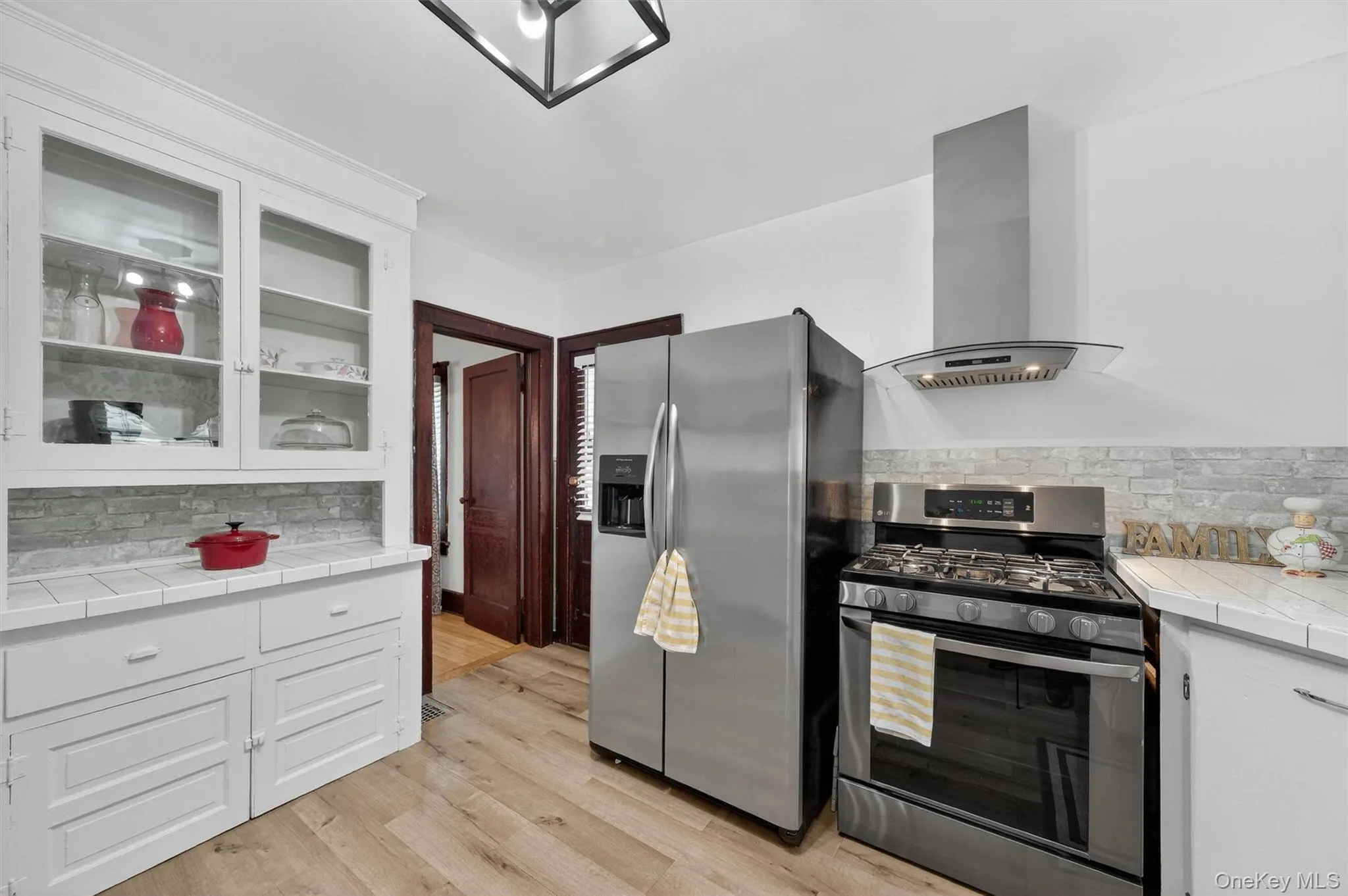11 Columbia Avenue, Middletown, NY, 3 Bedrooms Bedrooms, 6 Rooms Rooms,1 BathroomBathrooms,Residential,For Rent,Columbia,0,1013260 11 Columbia Avenue, Middletown, NY, 3 Bedrooms Bedrooms, 6 Rooms Rooms,1 BathroomBathrooms,Residential,For Rent,Columbia,0,1013260